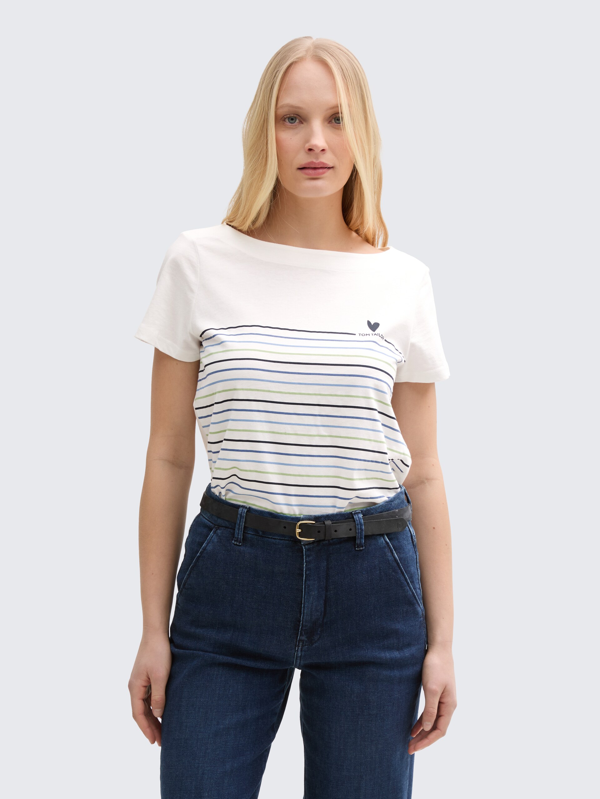 T-Shirt mit Streifenmuster - Whisper White - Ausschnitt Model-Vorderansicht