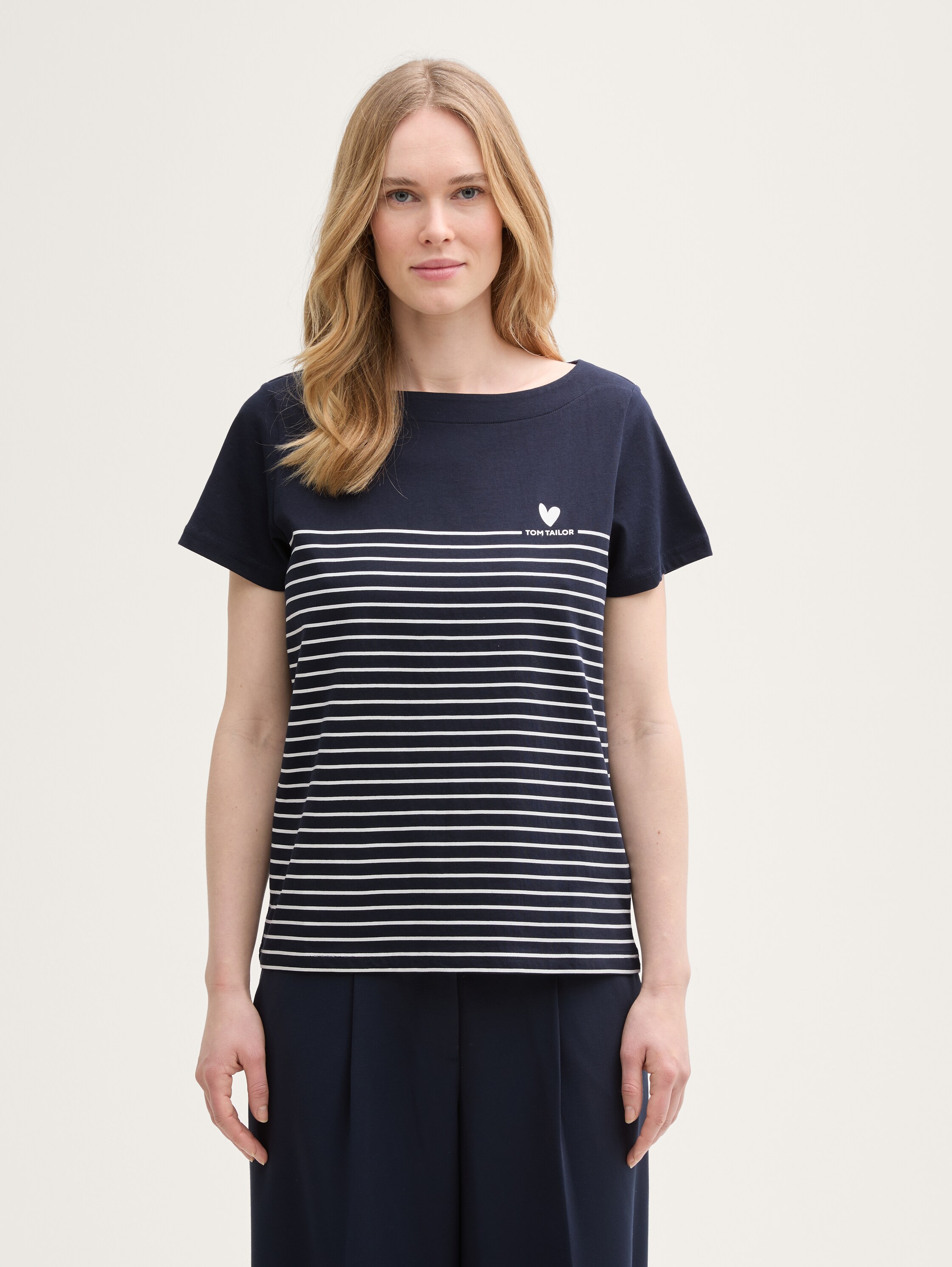 T-shirt with stripe pattern - sky_captain_blue_1 - 