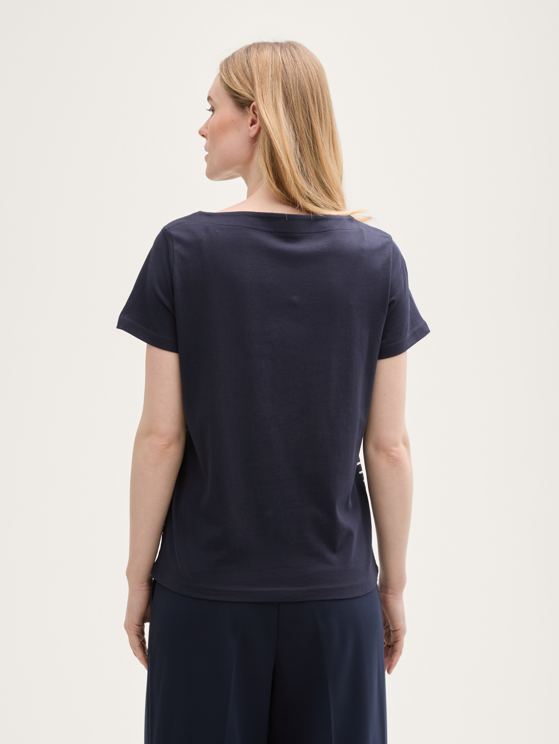 T-shirt with stripe pattern - sky_captain_blue_1 - 