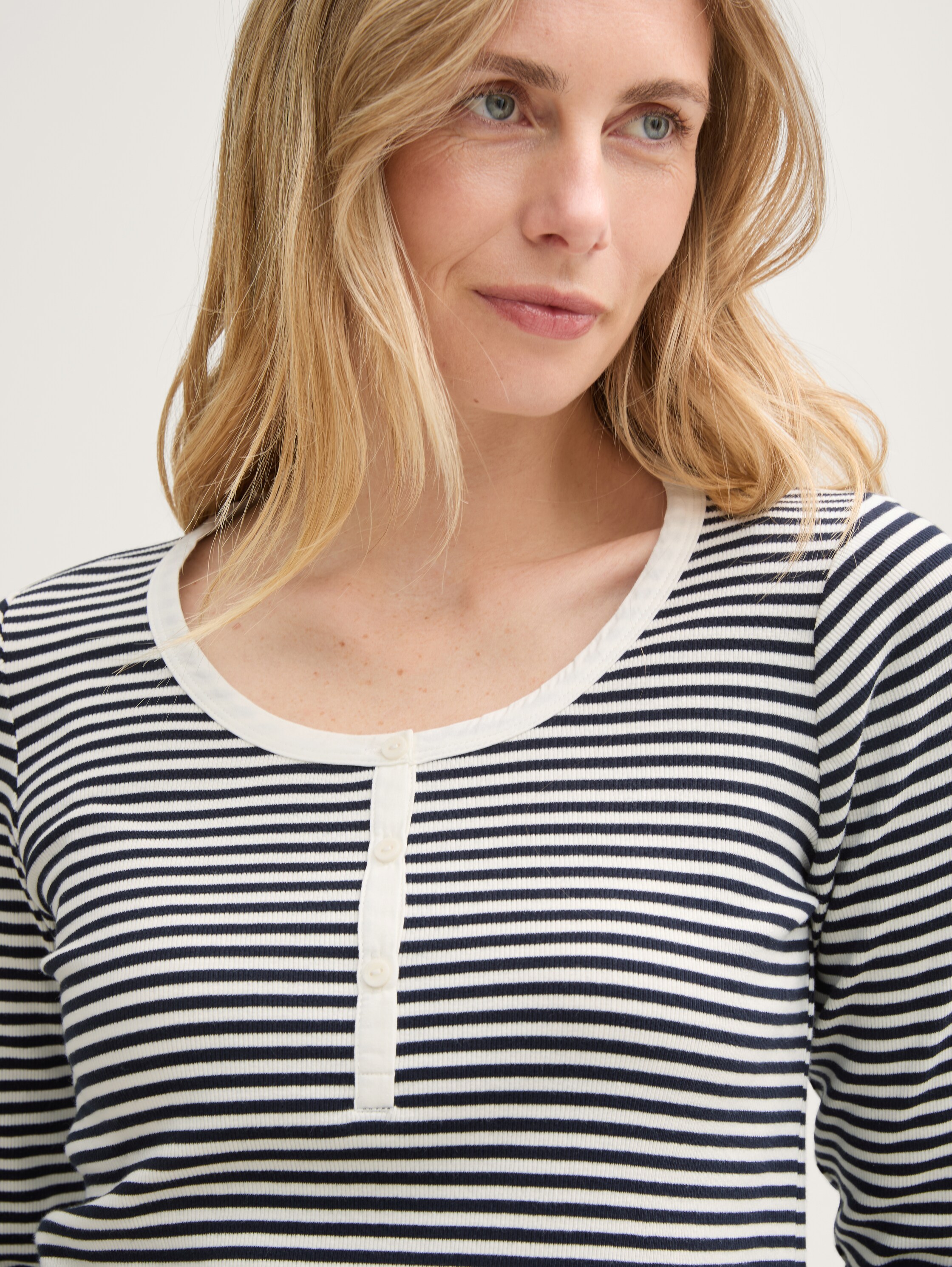 Henley shirt met lange mouwen - offwhite_navy_regular_stripe - 