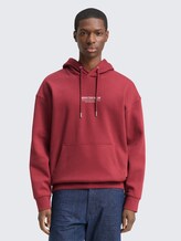 Relaxed Hoodie Sweatshirt mit Logo-Print - burnt russet - Ausschnitt Model-Vorderansicht