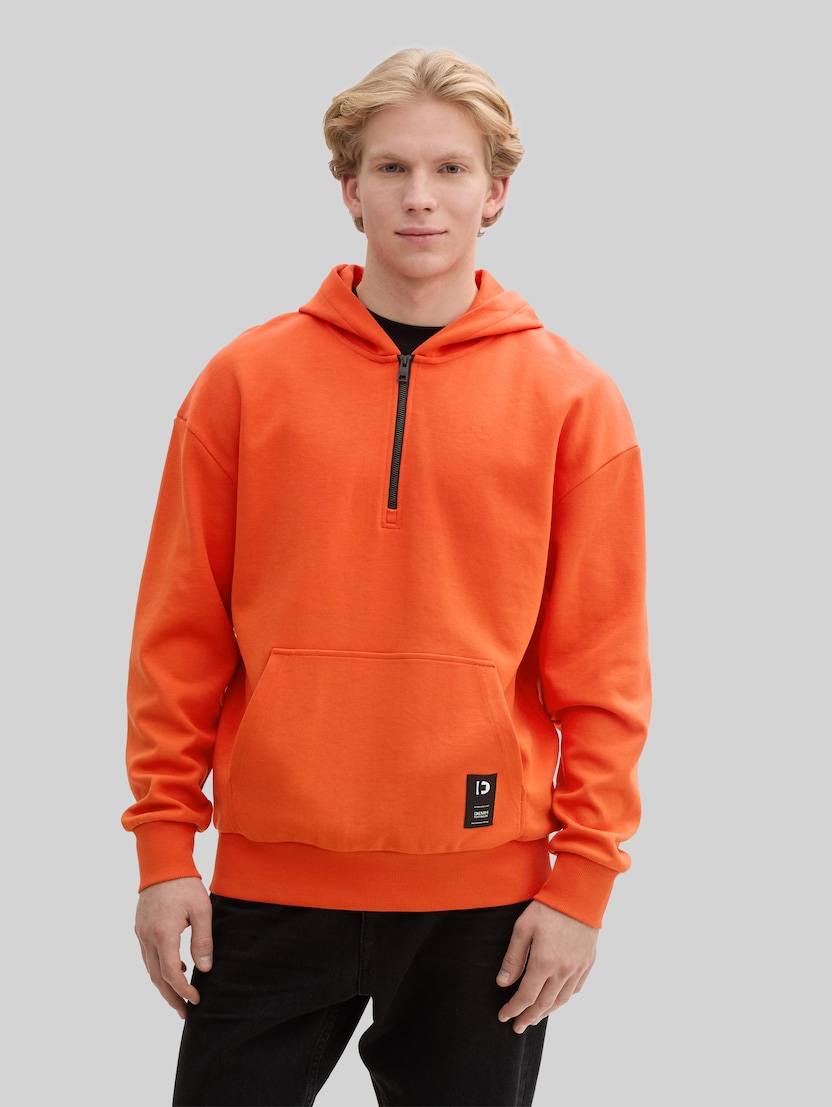 Relaxed Fit Hoodie Sweatshirt mit Reißverschluss von Denim Male, deep fiery orange