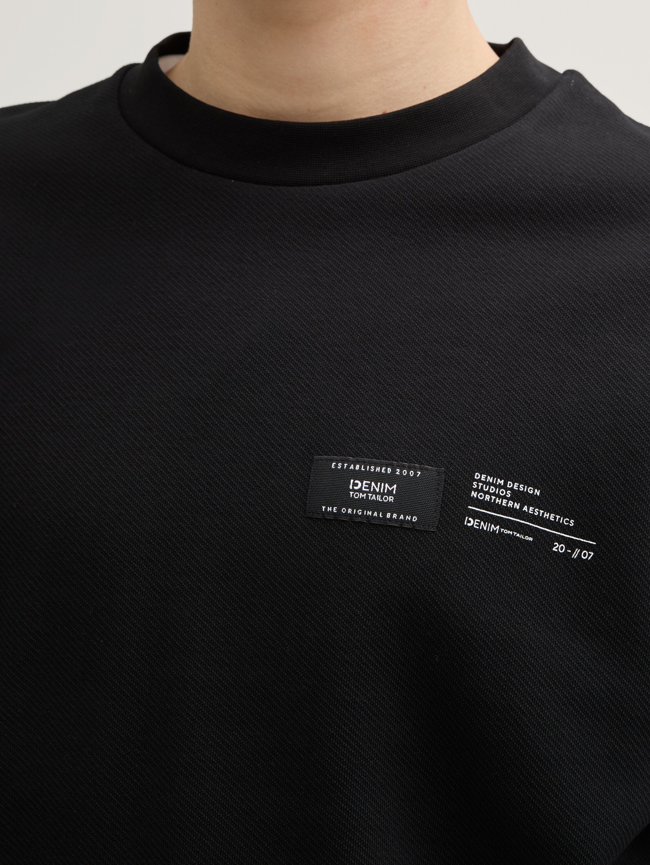 Sweatshirt mit Logo-Label - black - 