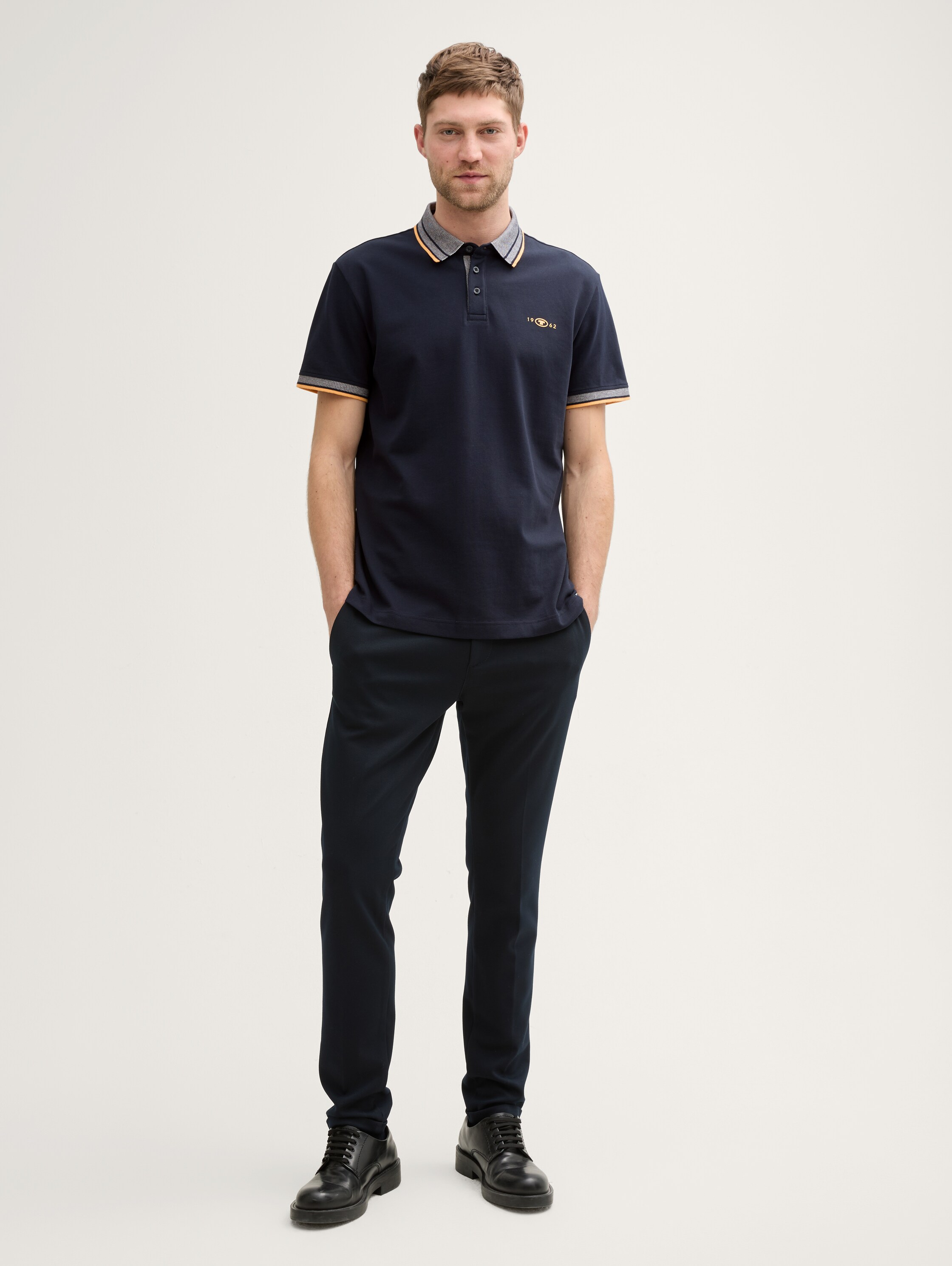 Piqué Poloshirt mit Stretch - 1