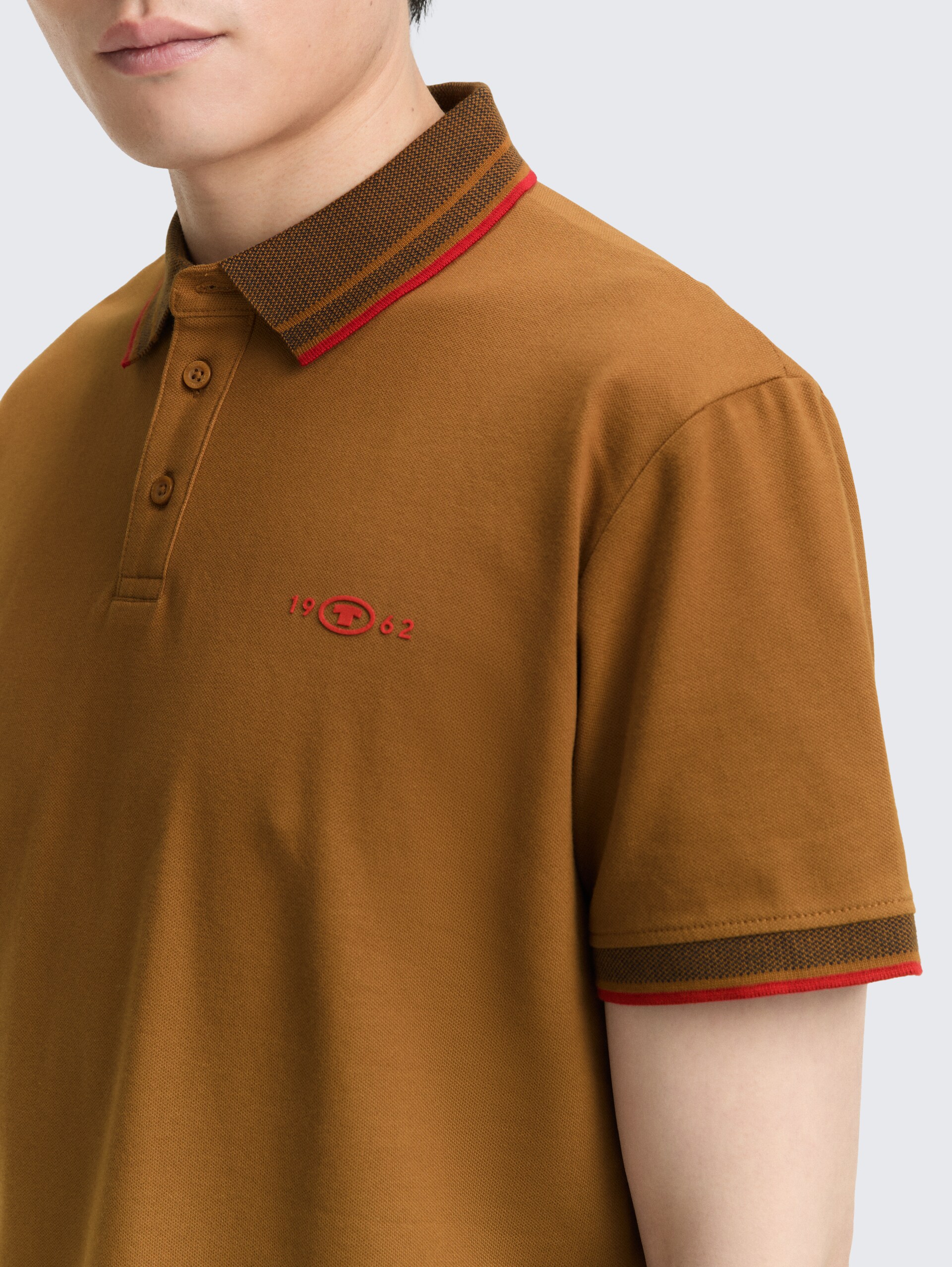 Piqué Poloshirt mit Stretch - deep cognac