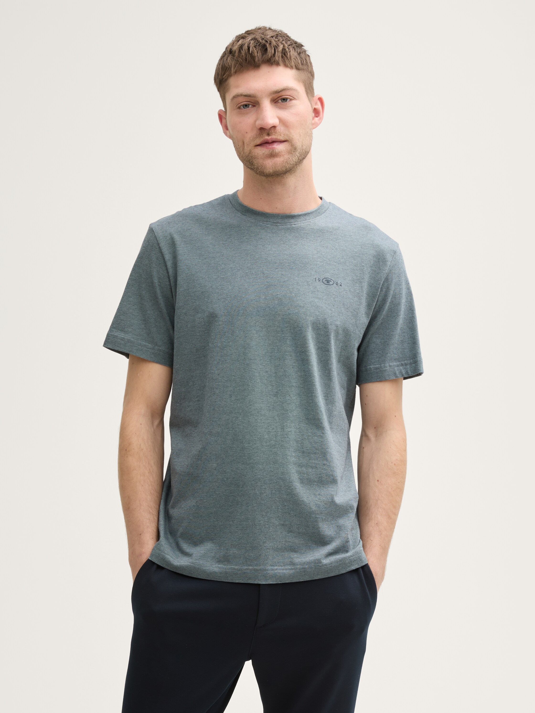 T-Shirt mit Logo-Print - 1