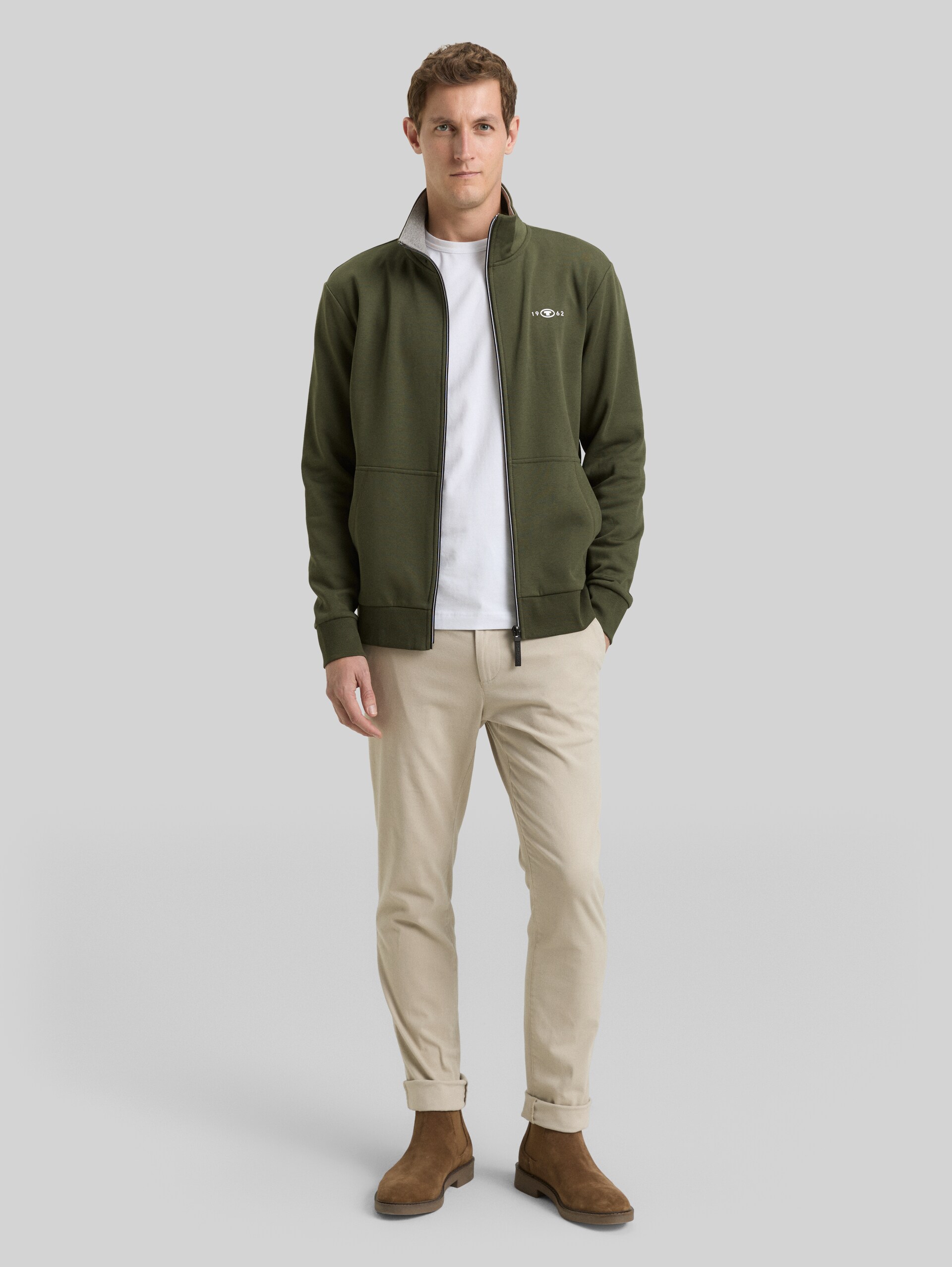 Sweat jacket with stand-up collar - Deep Forest Green - Model front view