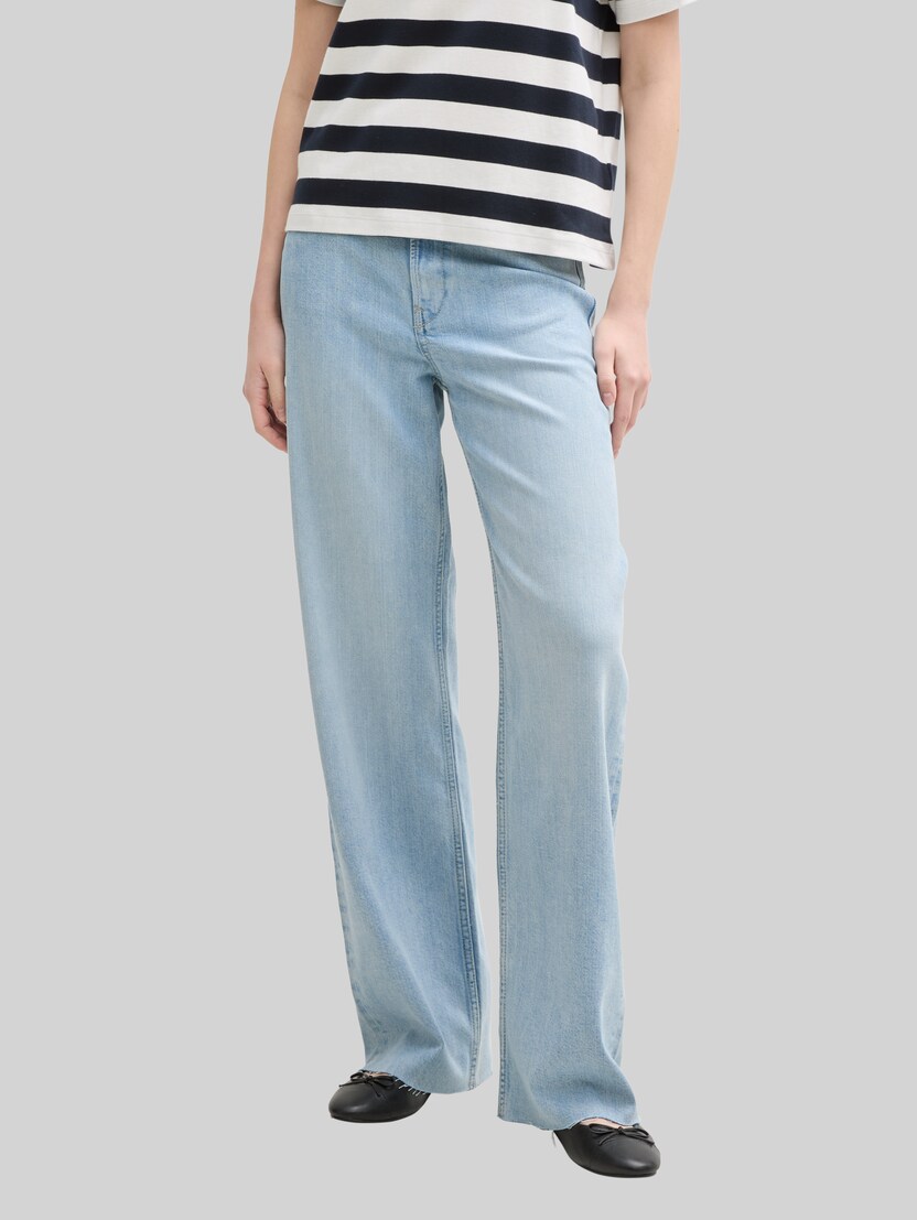 TTLINOU WIDE Jeans von Denim Female, Clean Light Stone Blue Denim