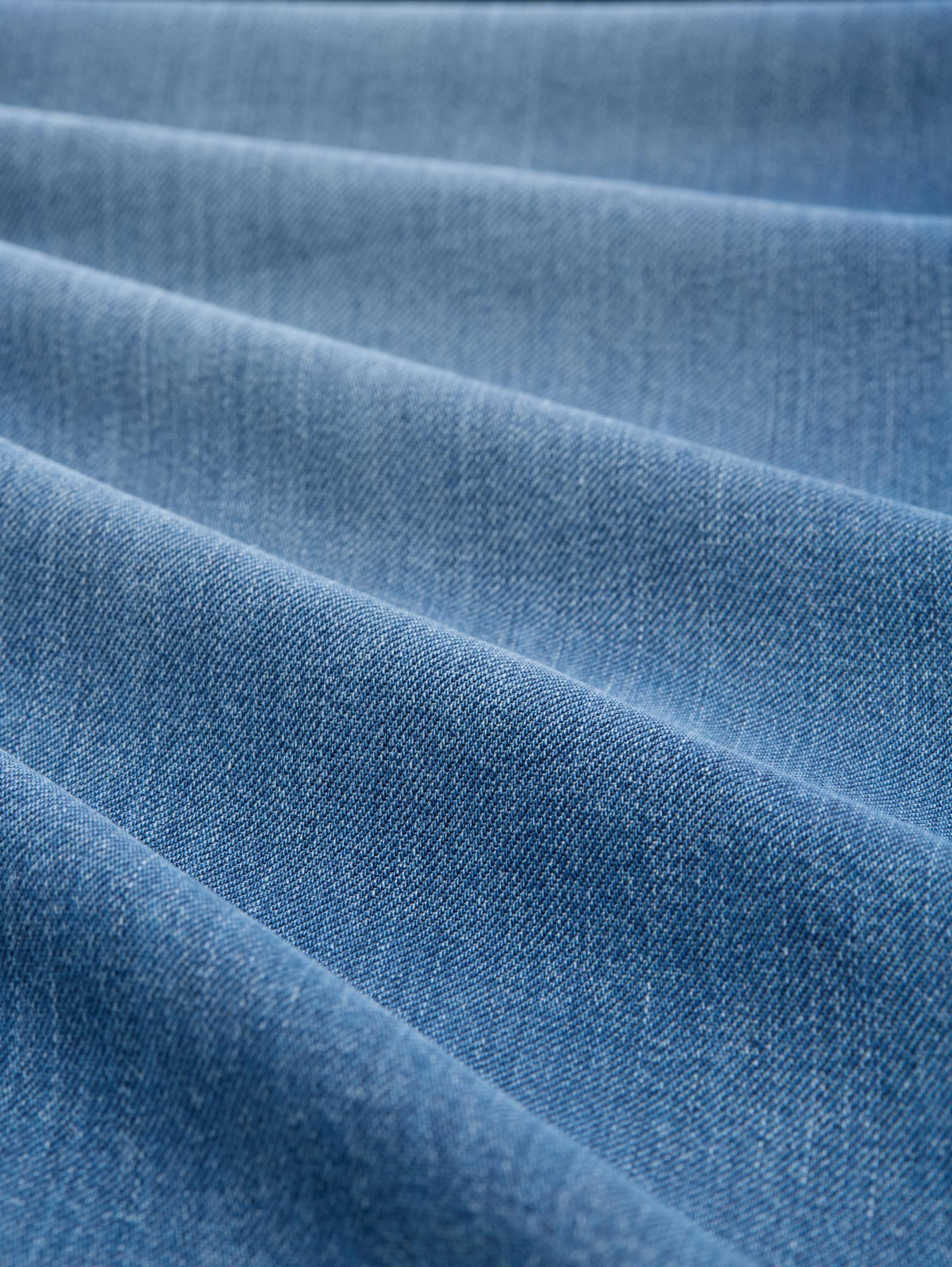 TTLINOU WIDE Jeans - Clean Mid Stone Blue Denim - Material-Ansicht