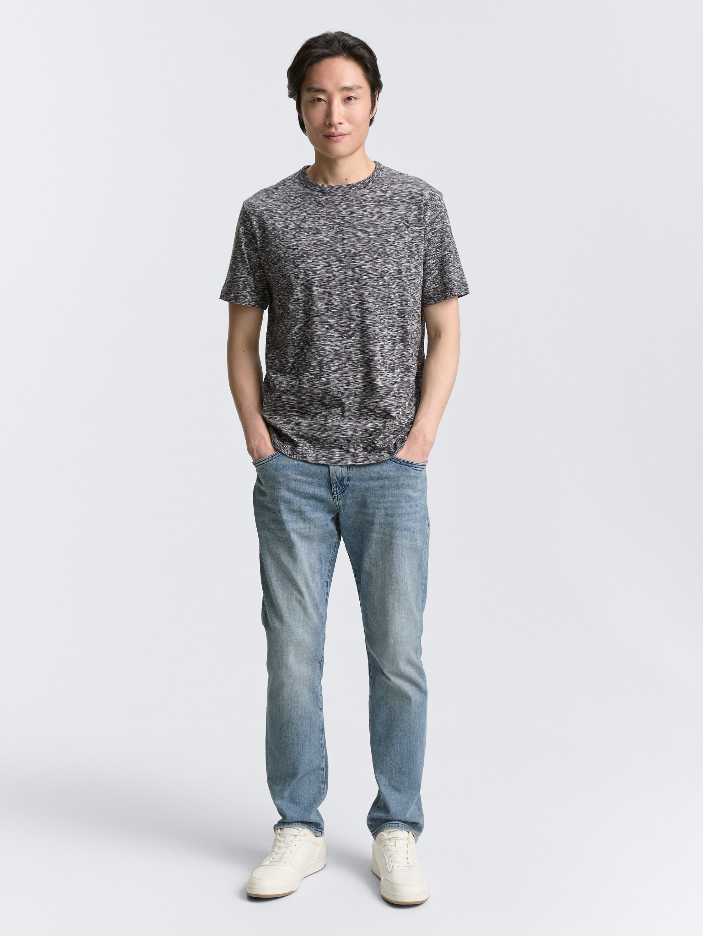 T-Shirt in Melange-Optik - tarmac_grey_tonal_spacedye - 