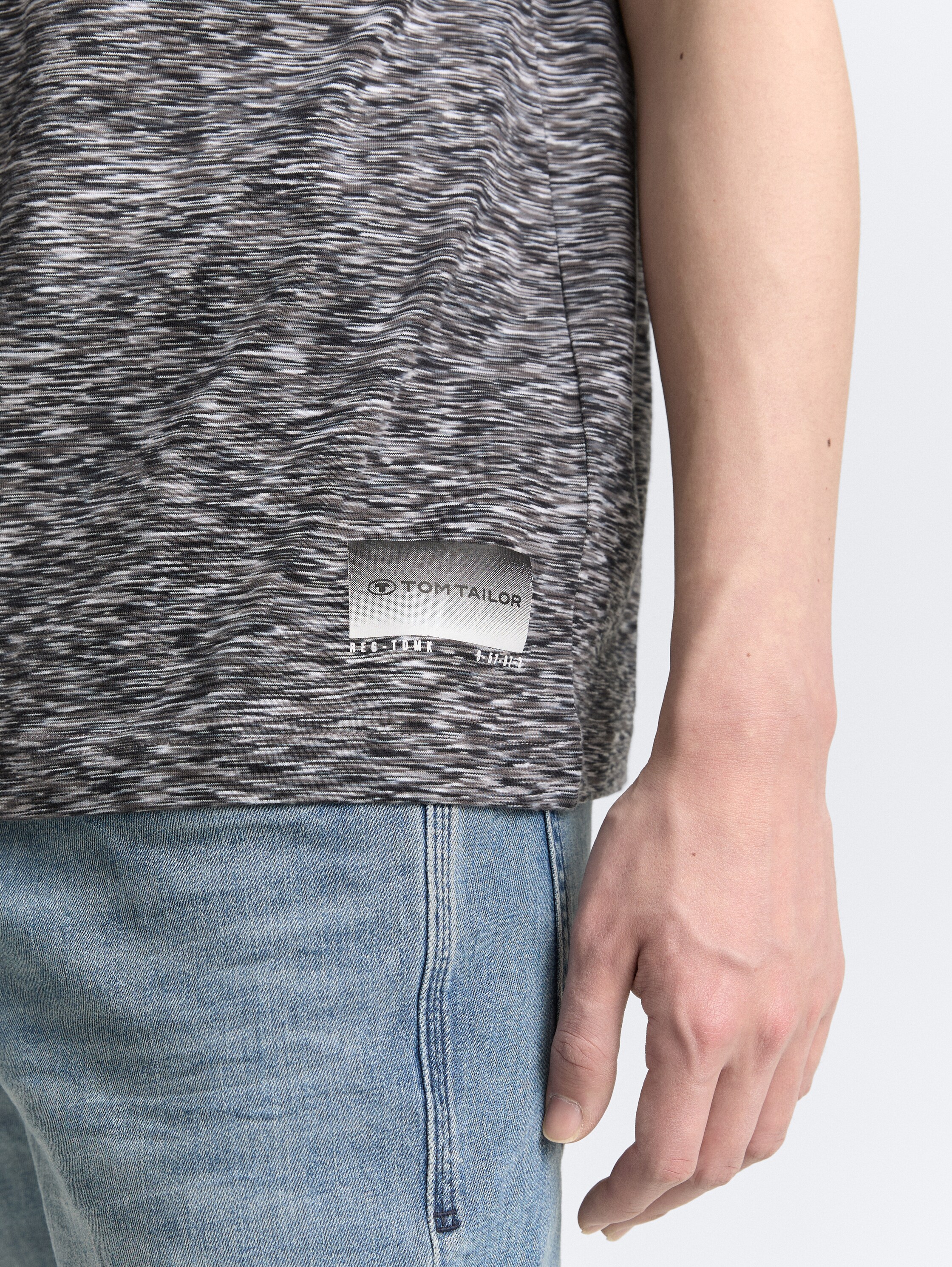 T-Shirt in Melange-Optik - tarmac_grey_tonal_spacedye - 