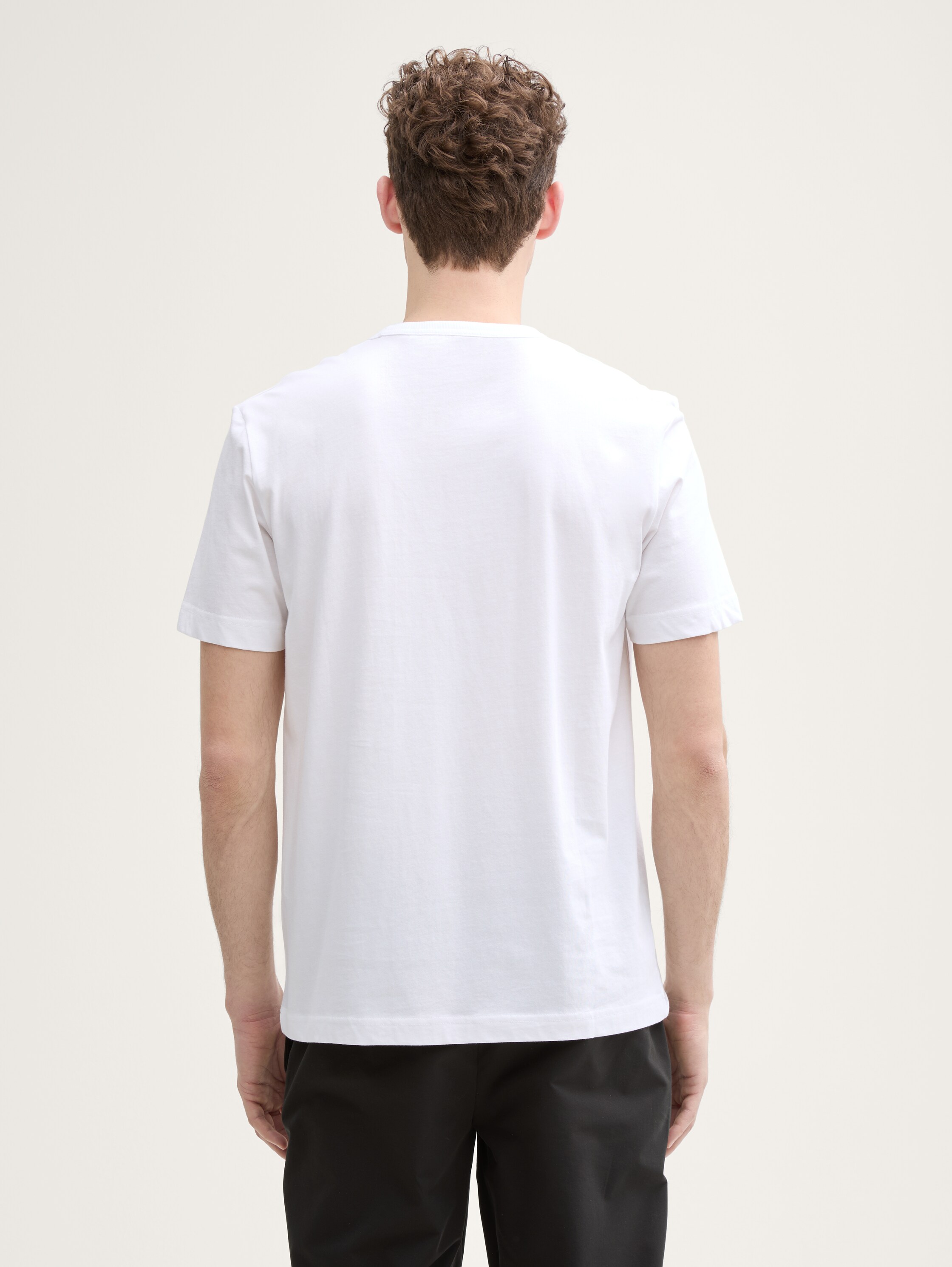 T-Shirt mit Brusttasche - white - 