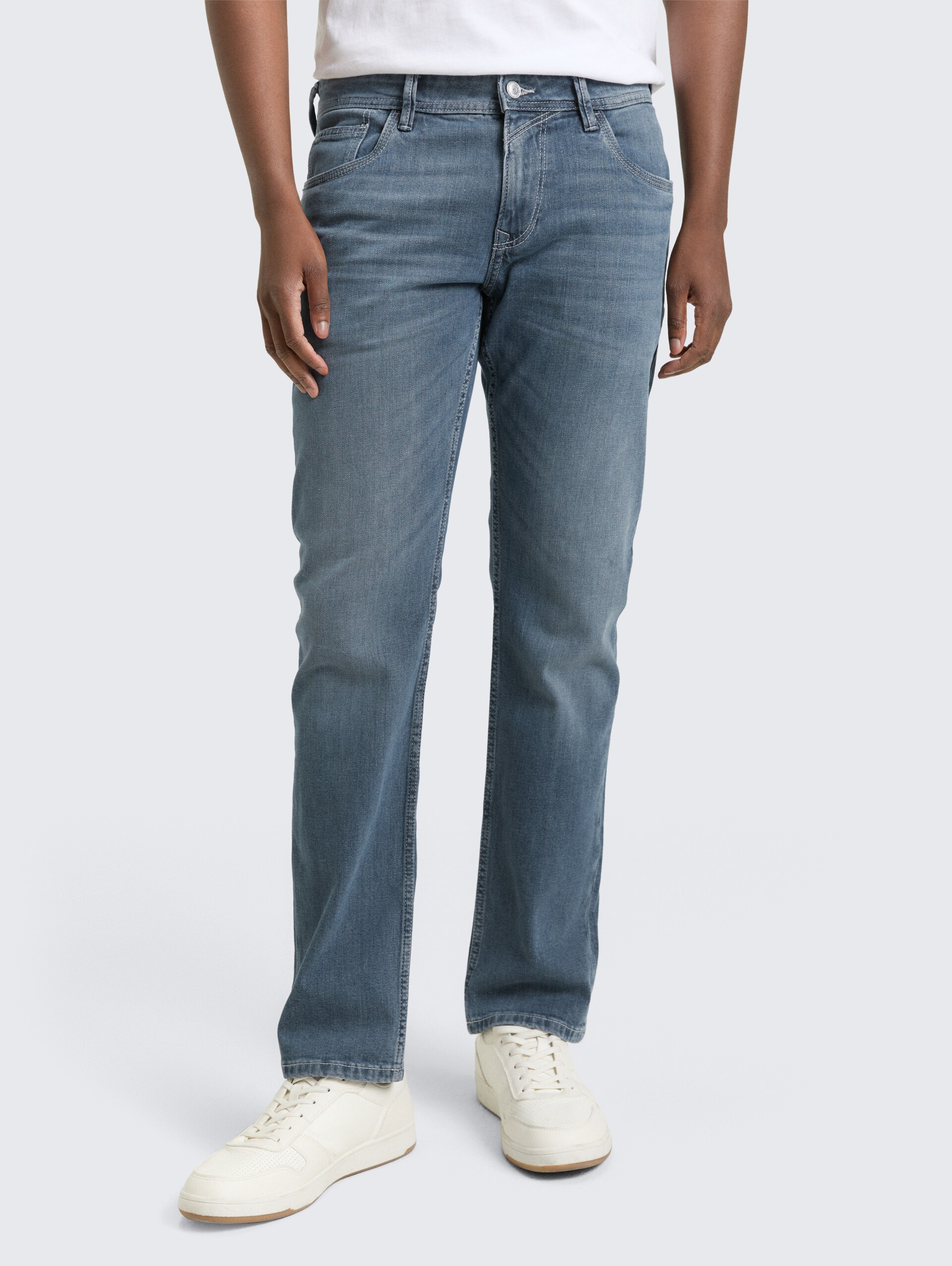 TTAEDAN STRAIGHT Jeans - mid stone blue grey denim - Ausschnitt Model-Vorderansicht