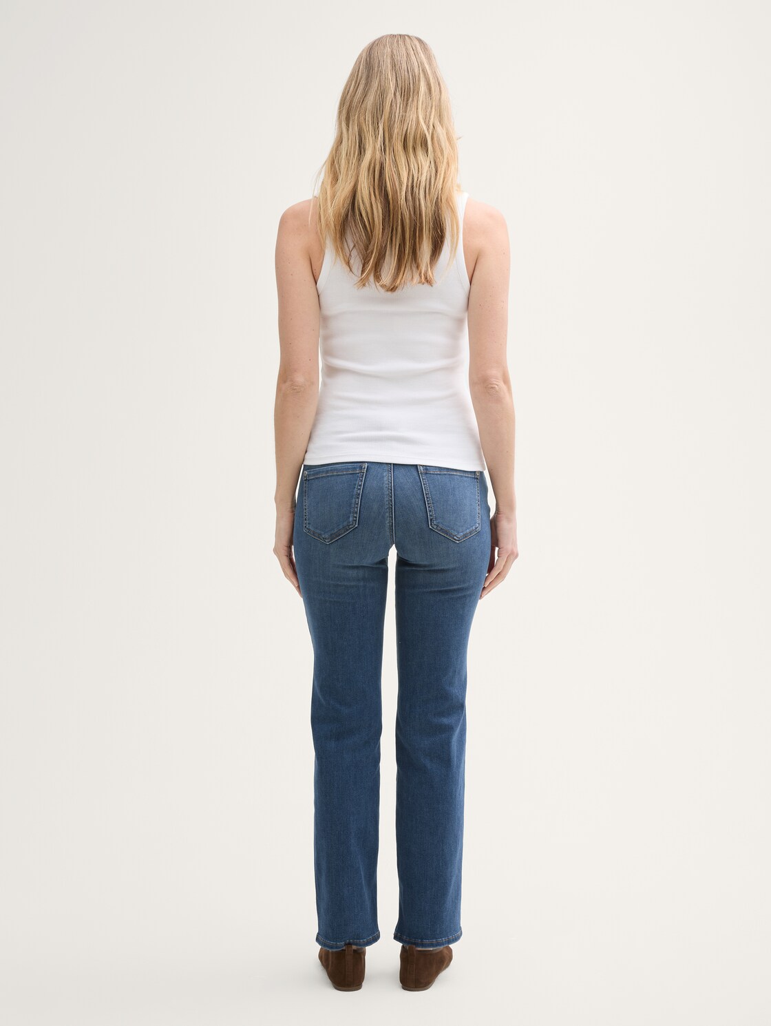 TTALEXA STRAIGHT Jeans - mid stone wash denim - Auschnitt Model-Rückansicht
