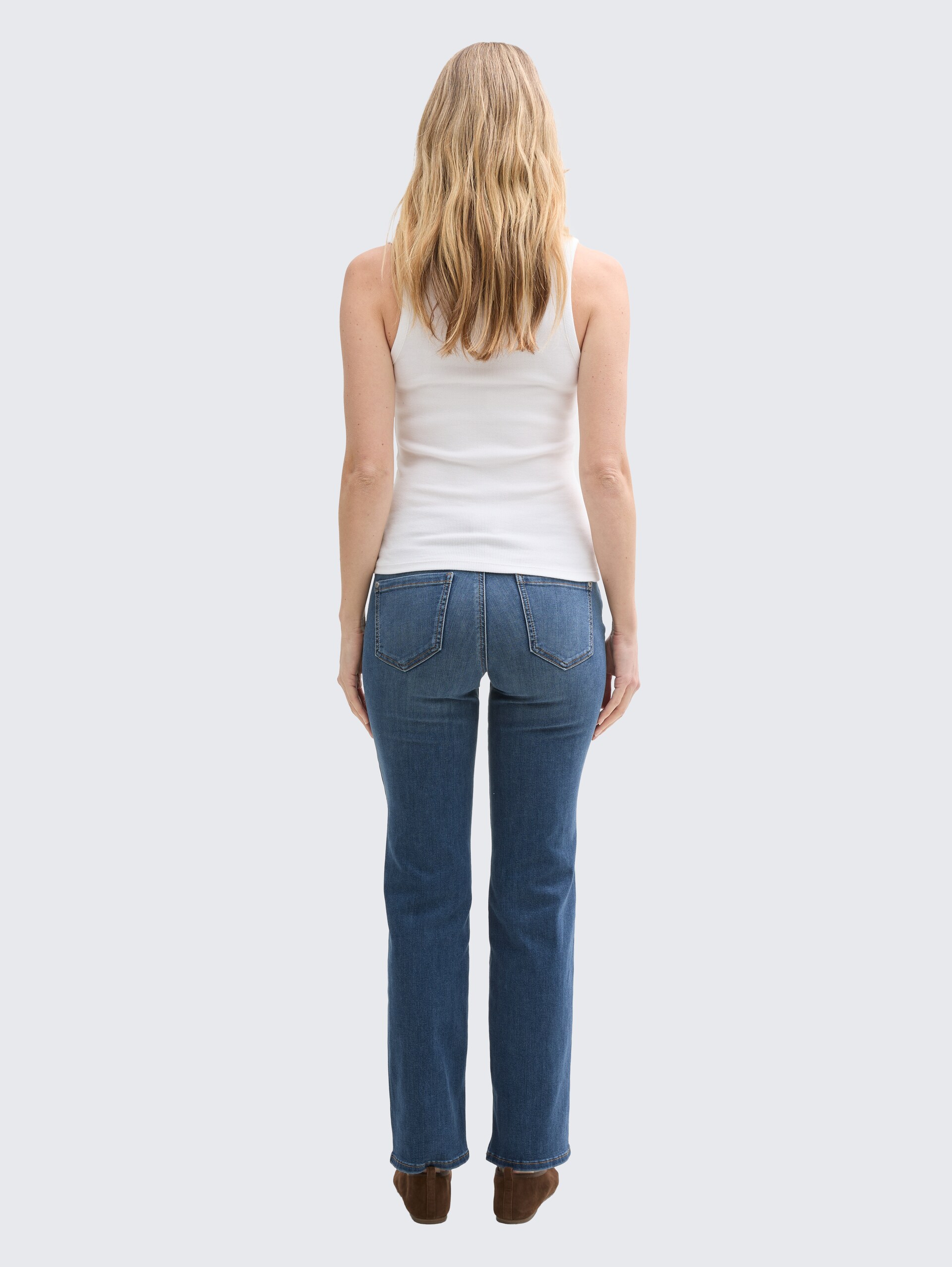 TTALEXA STRAIGHT Jeans - mid stone wash denim - Auschnitt Model-Rückansicht