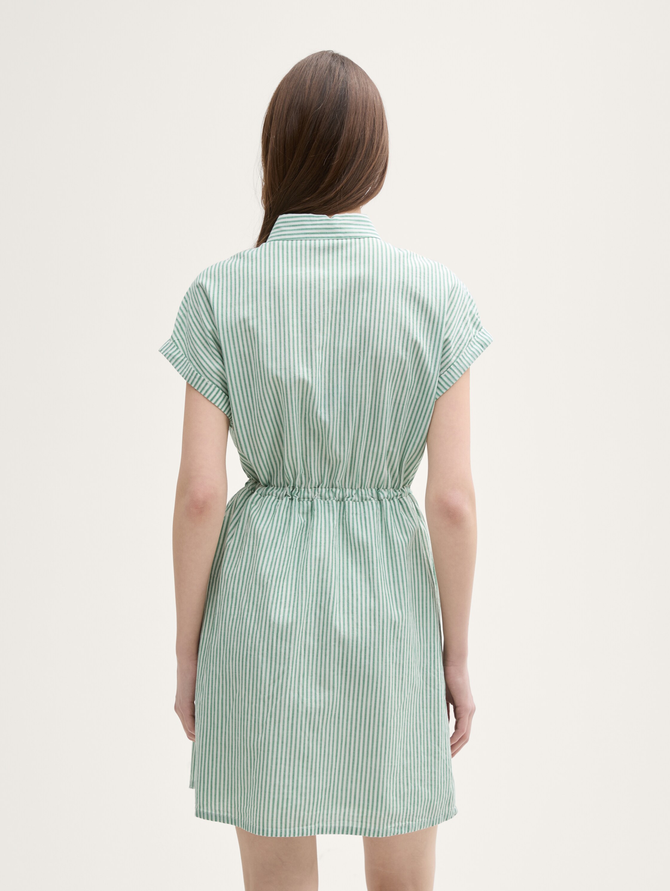 Mini-Blusenkleid mit Streifenmuster - white_green_vertical_stripe - 
