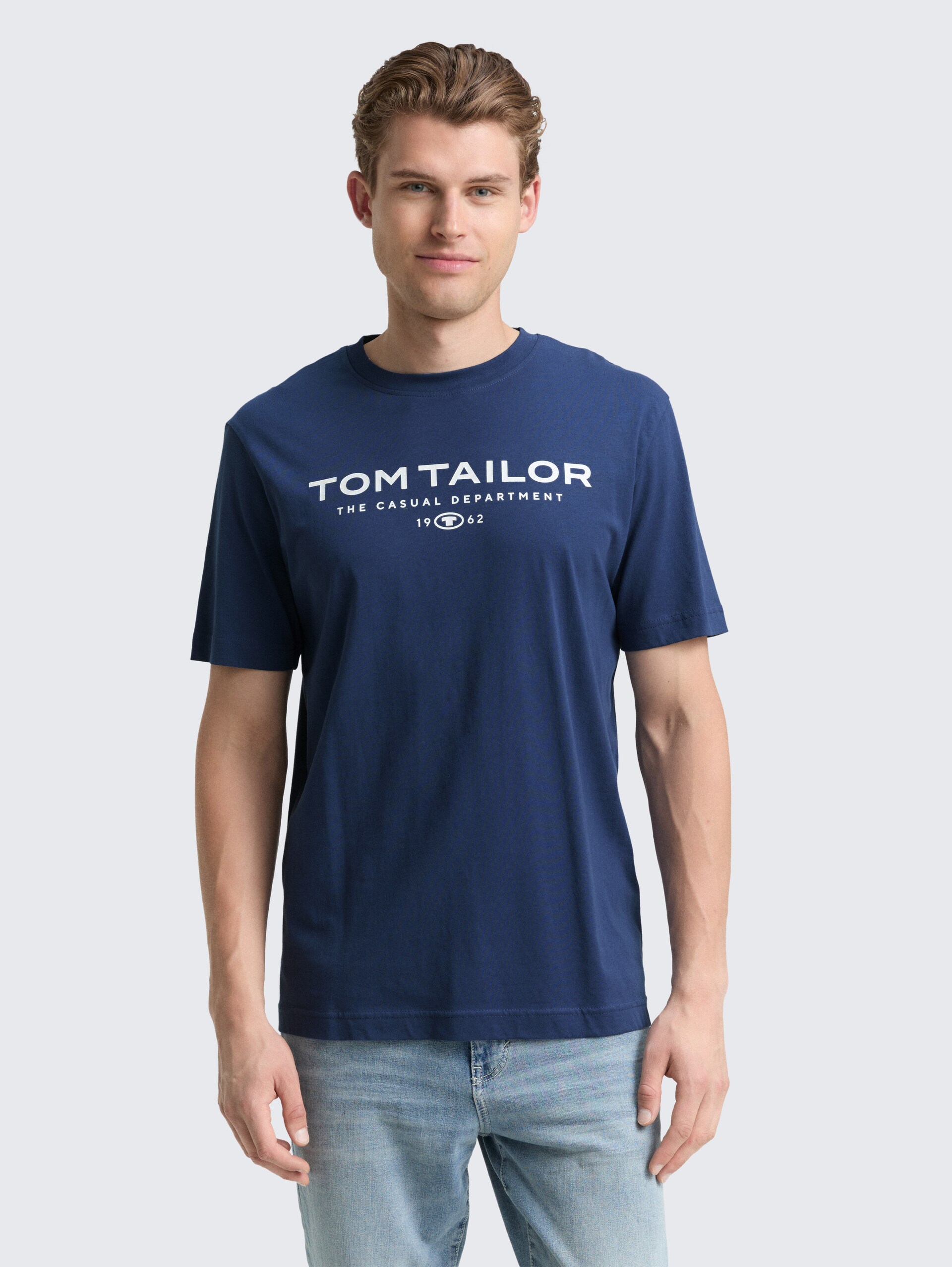 T-Shirt aus Baumwolle mit Logo-Print - ocean blue - Ausschnitt Model-Vorderansicht
