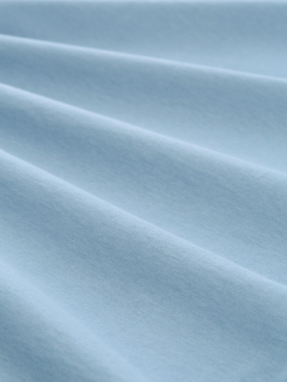 T-Shirt aus Baumwolle mit Logo-Print - mountain spring blue - Material-Ansicht