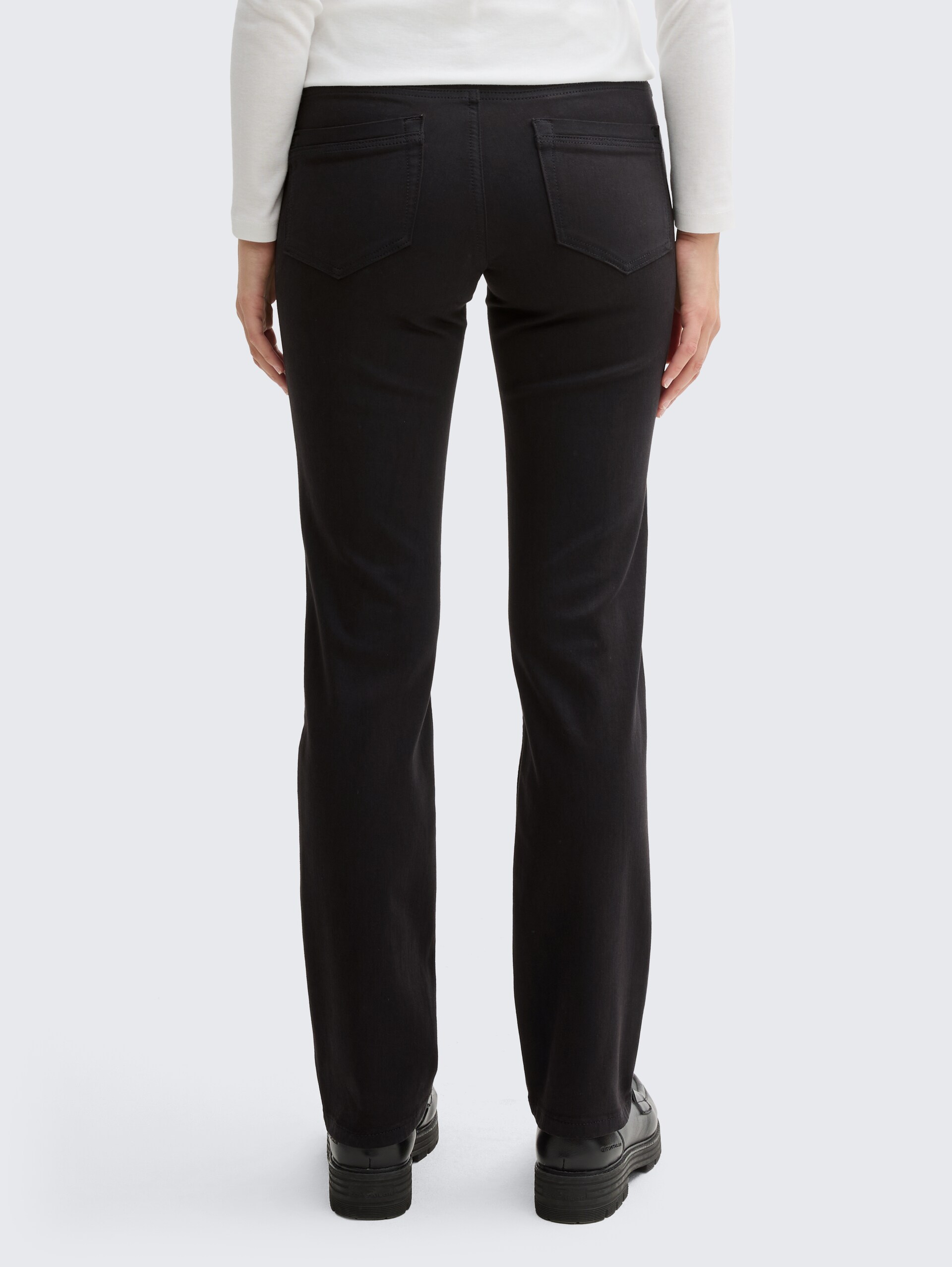 TTALEXA STRAIGHT Jeans - black denim - Auschnitt Model-Rückansicht