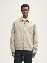 Relaxed Fit Jacke aus Baumwolle - beige abbey stone - Model-Vorderansicht