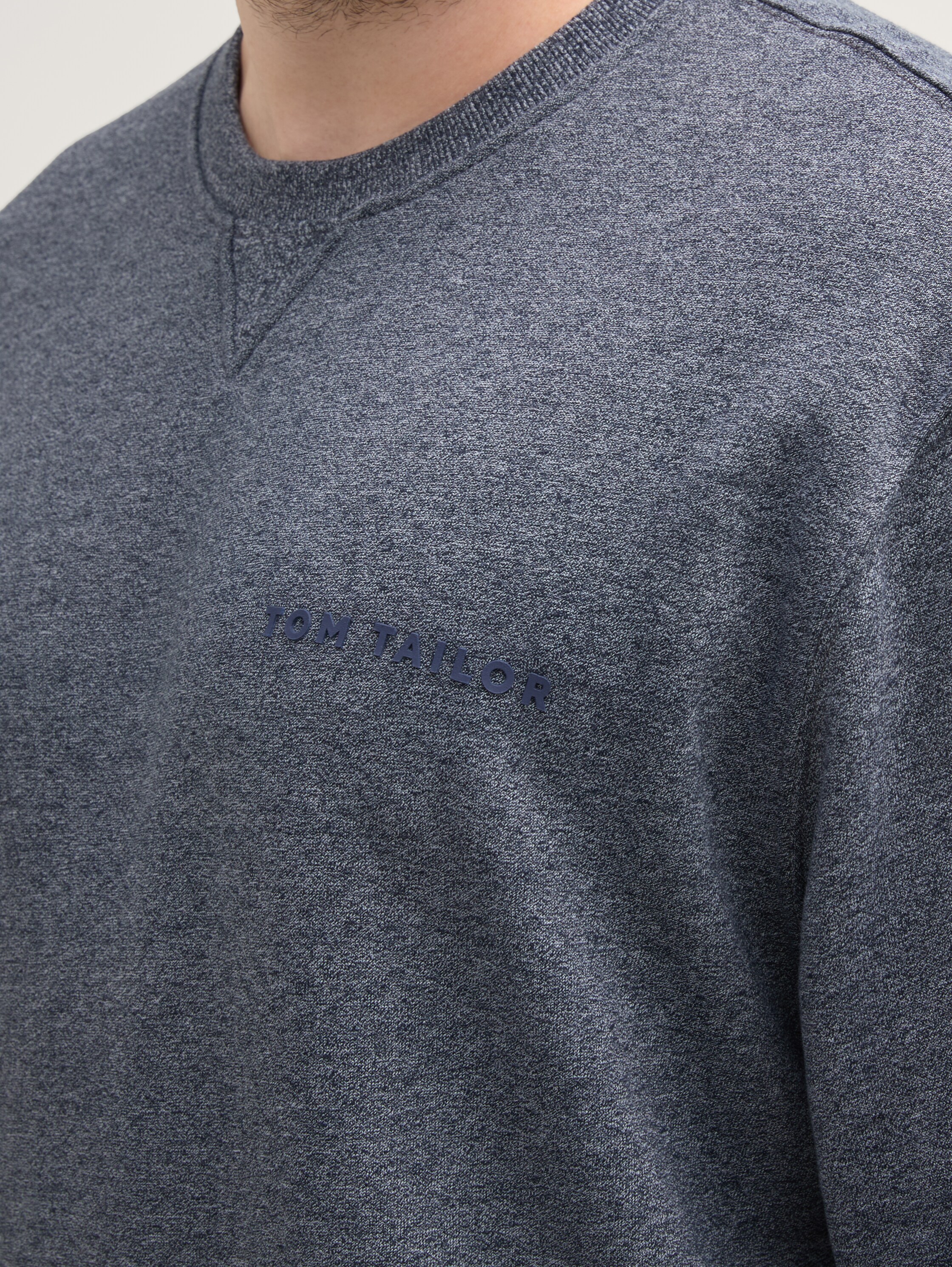 Plus Size - Sweatshirt mit Logo-Details - navy_grindle_structure - 