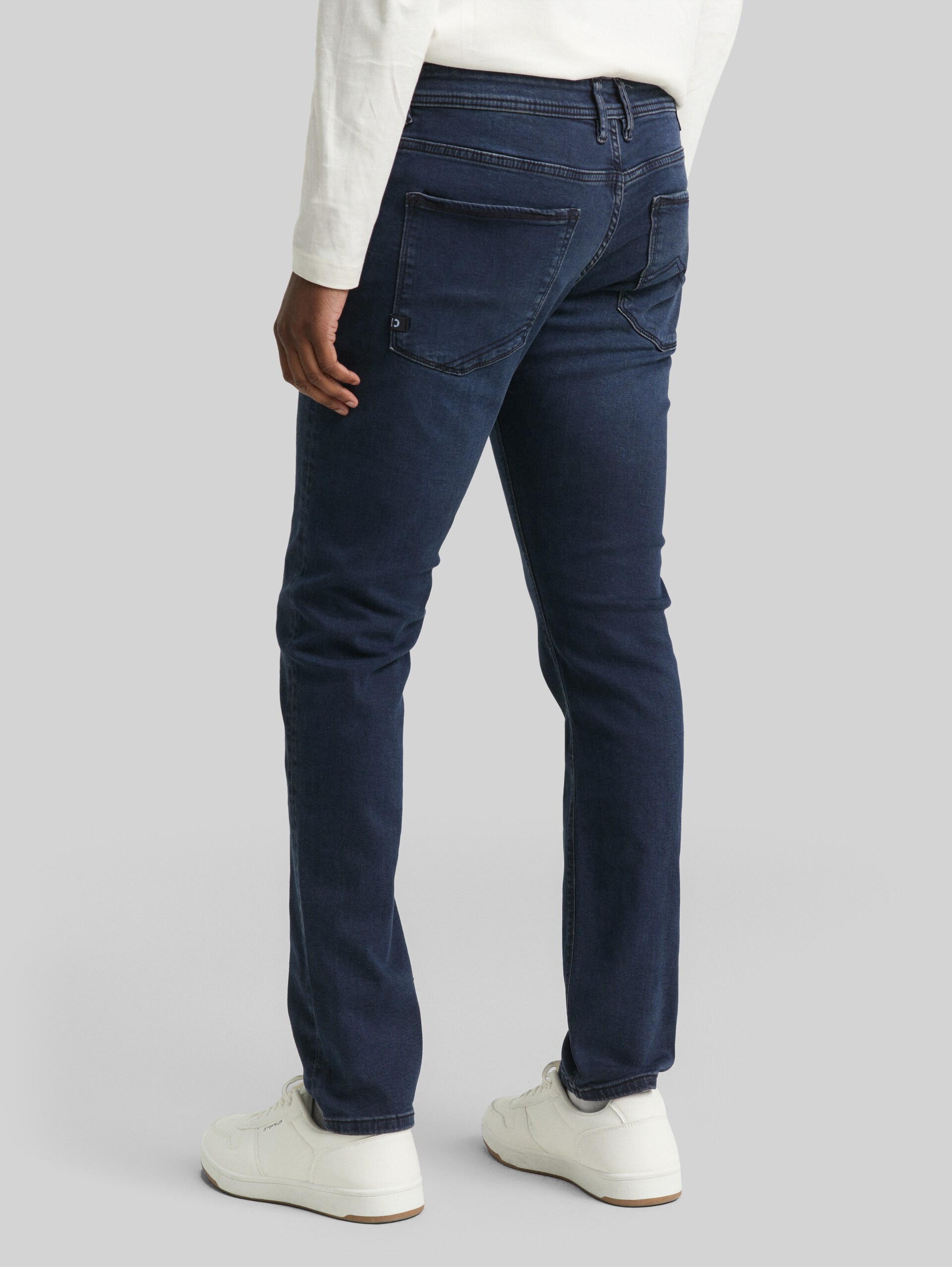 TTPIERS SLIM Jeans - dark stone blue black denim - Découpe Vue arrière du modèle