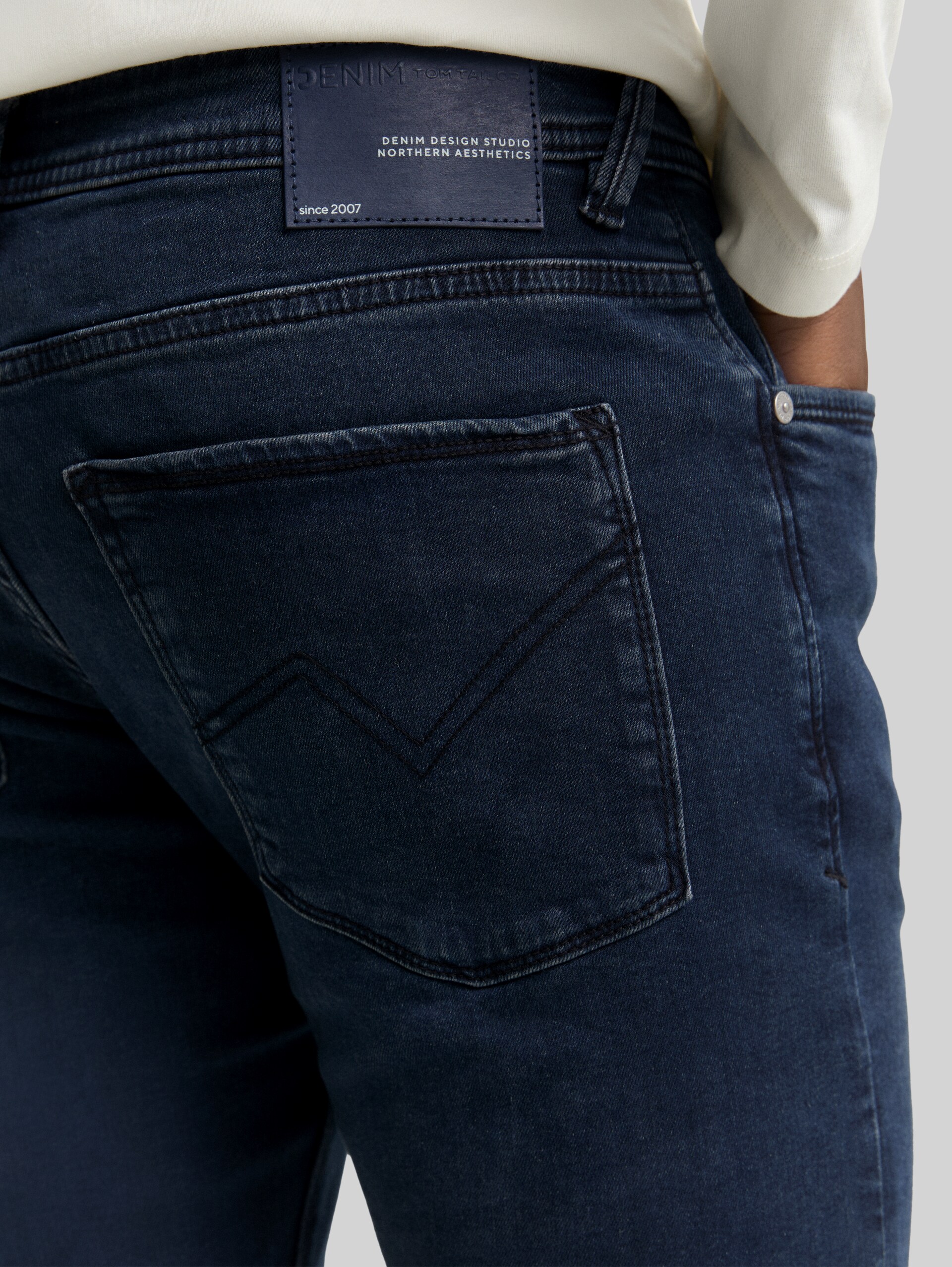 TTPIERS SLIM Jeans - dark stone blue black denim - Vue détaillée du modèle