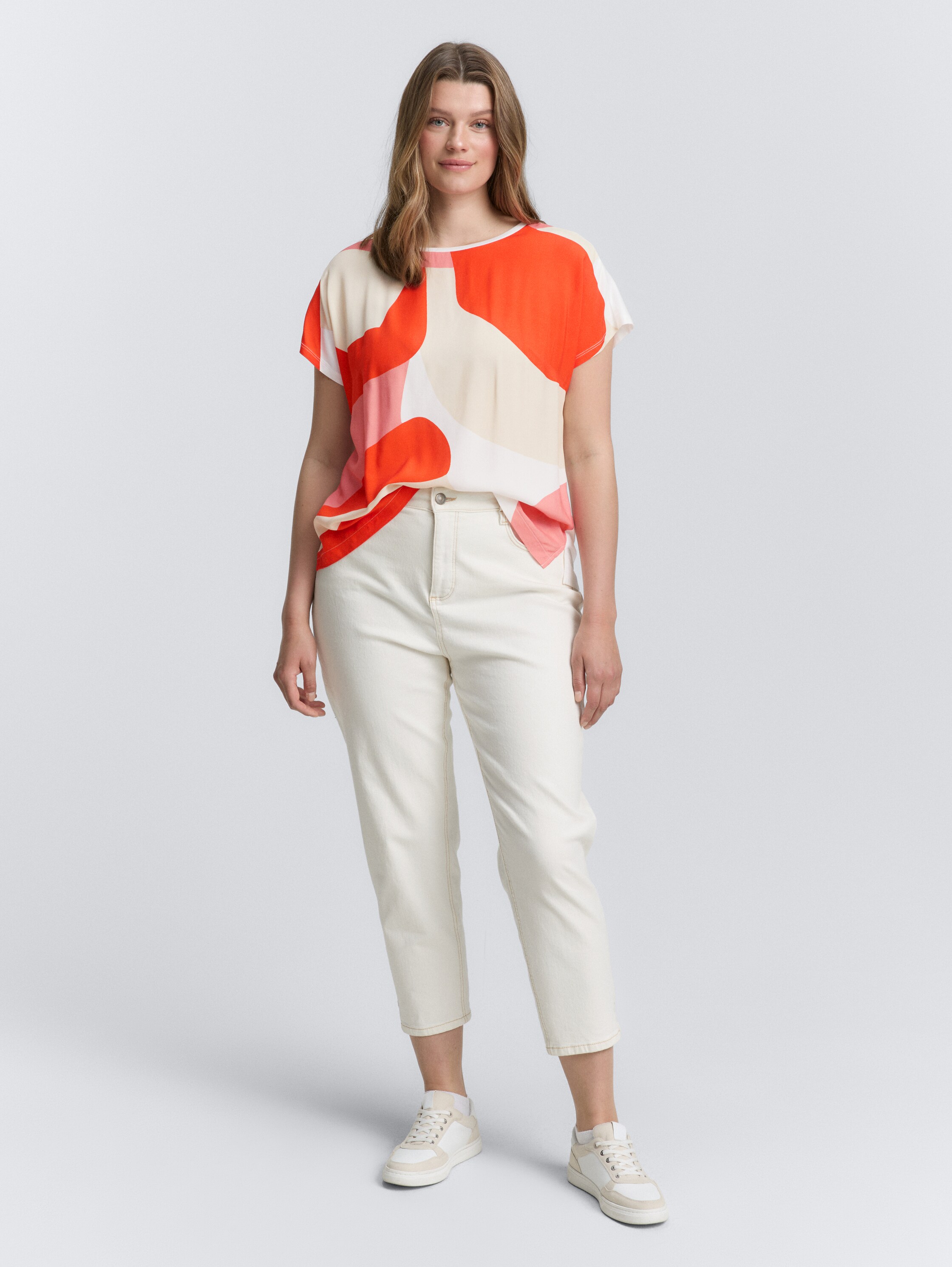 Plus Size - T-Shirt im Material-Mix - red_abstract_flower - 