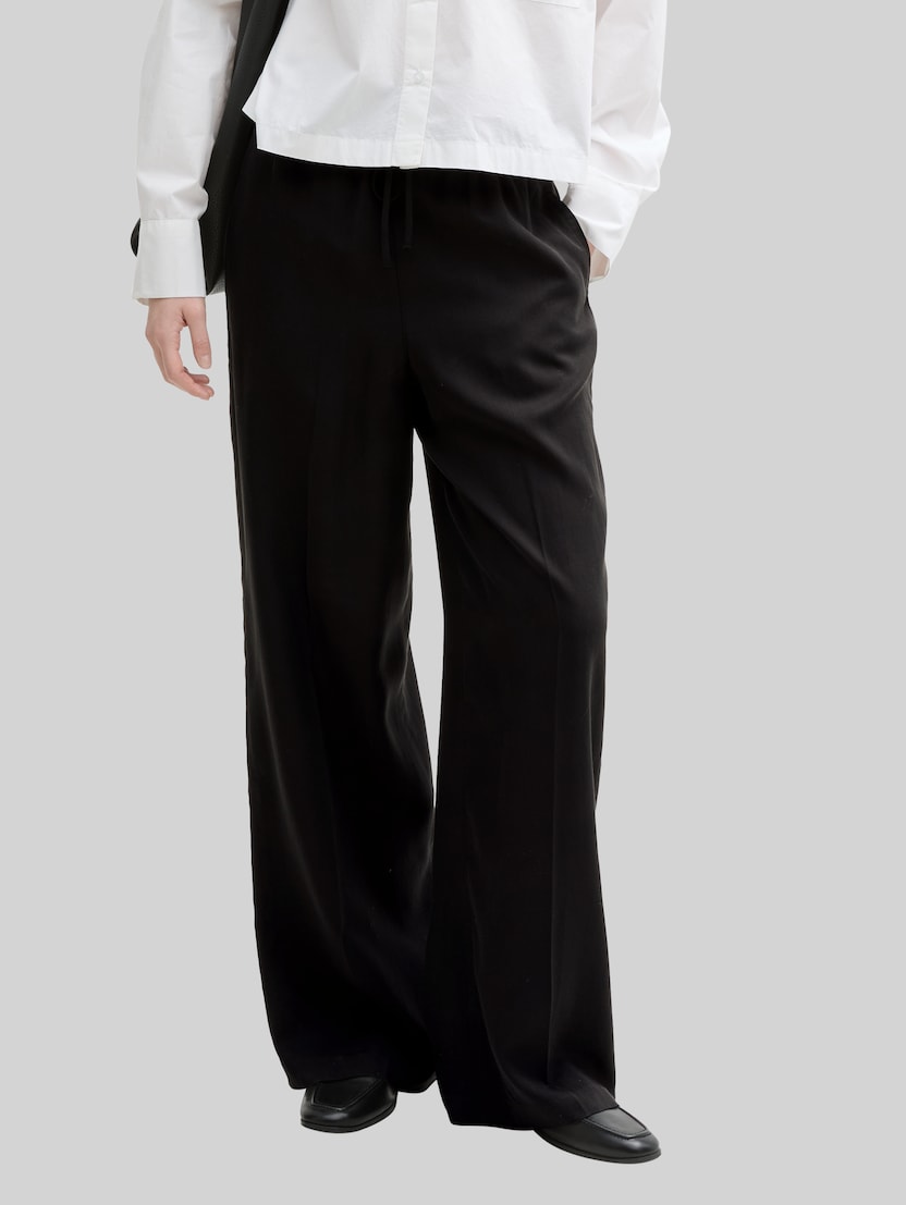 Wide Leg Paperpag Trousers by Denim Female, deep black