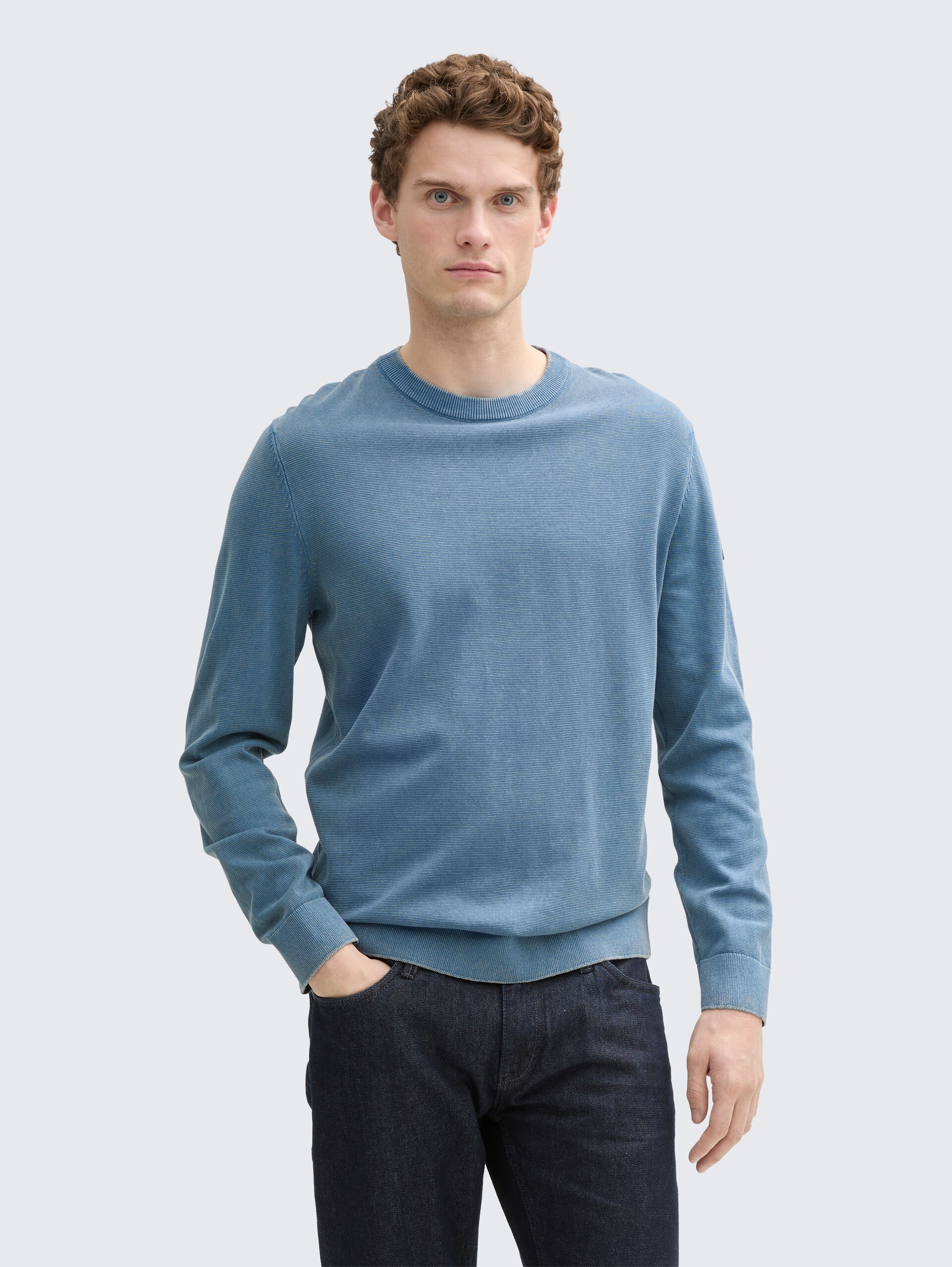 Strickpullover aus Baumwolle - mystical blue - Ausschnitt Model-Vorderansicht