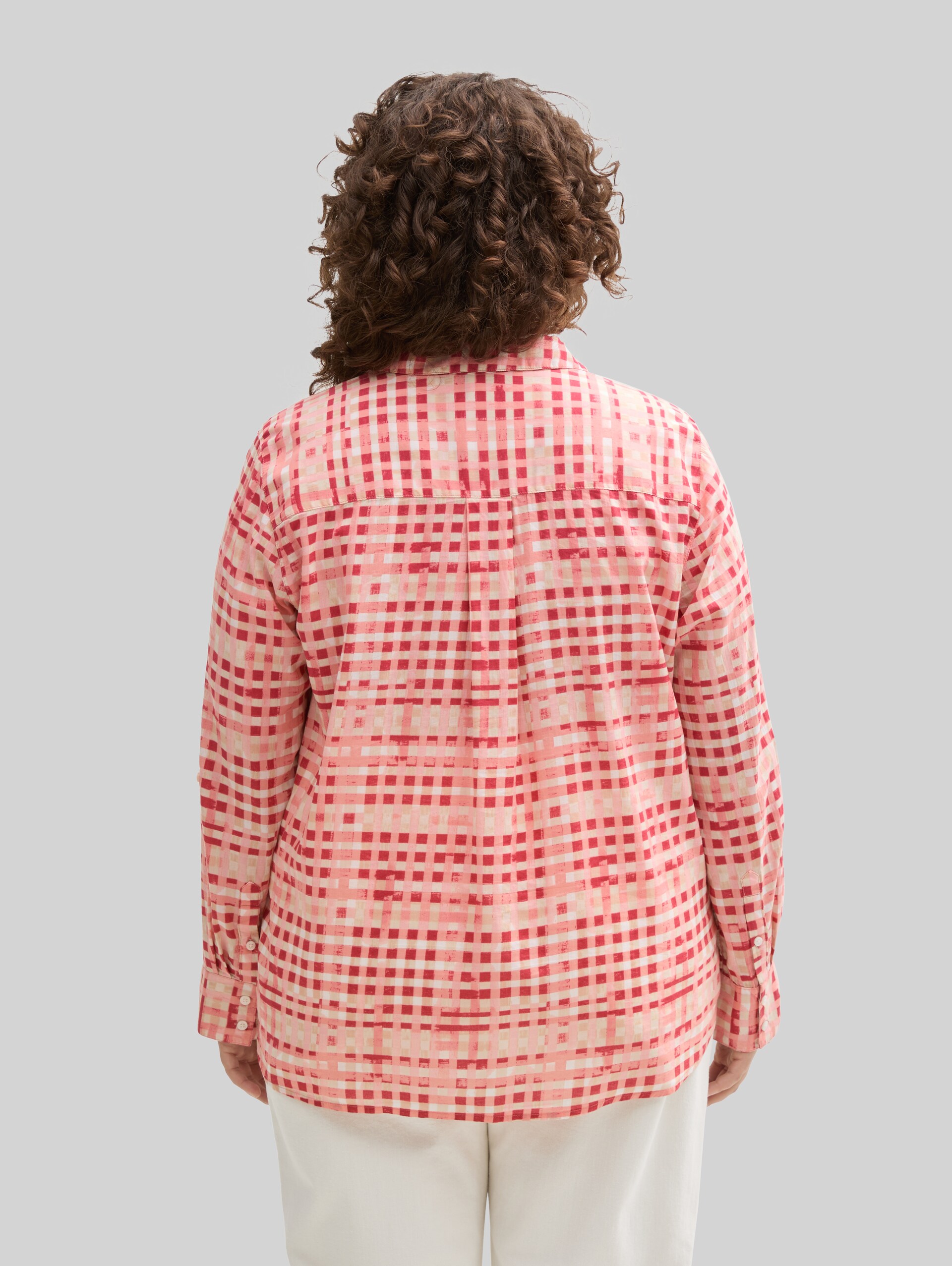 Plus Size - Patterned blouse - berry red check design - Neckline model-back view