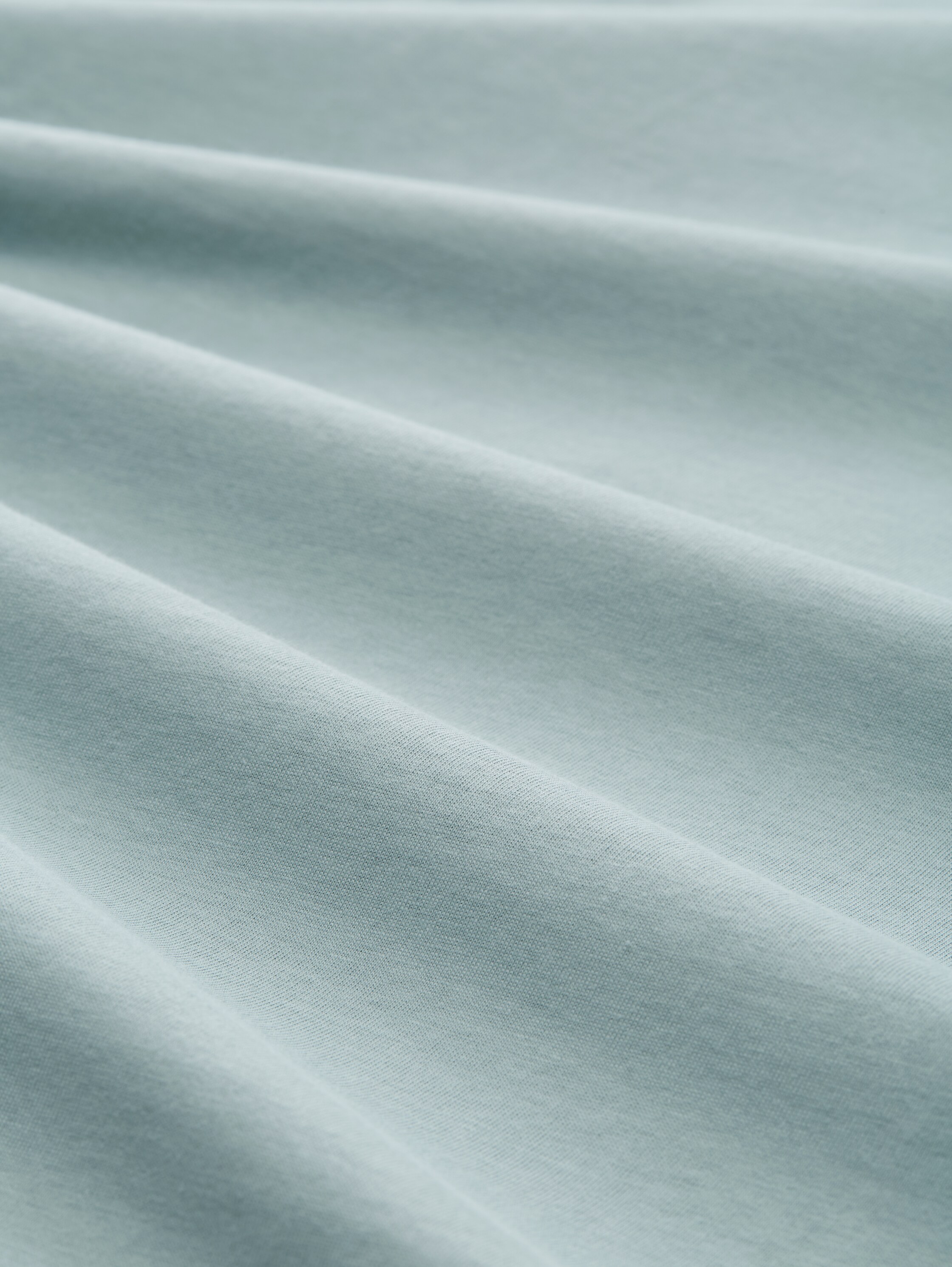 Basic T-Shirt mit V-Ausschnitt - light_ice_blue - 