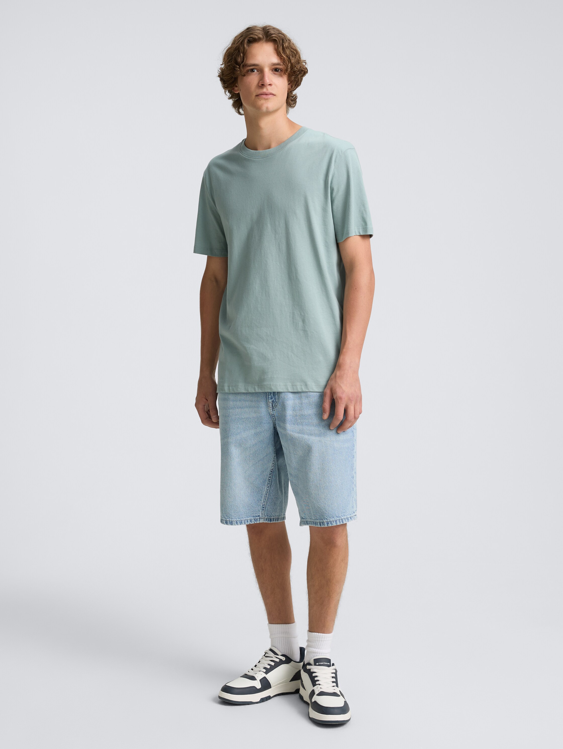 Basic T-Shirt aus Baumwolle - light_ice_blue - 