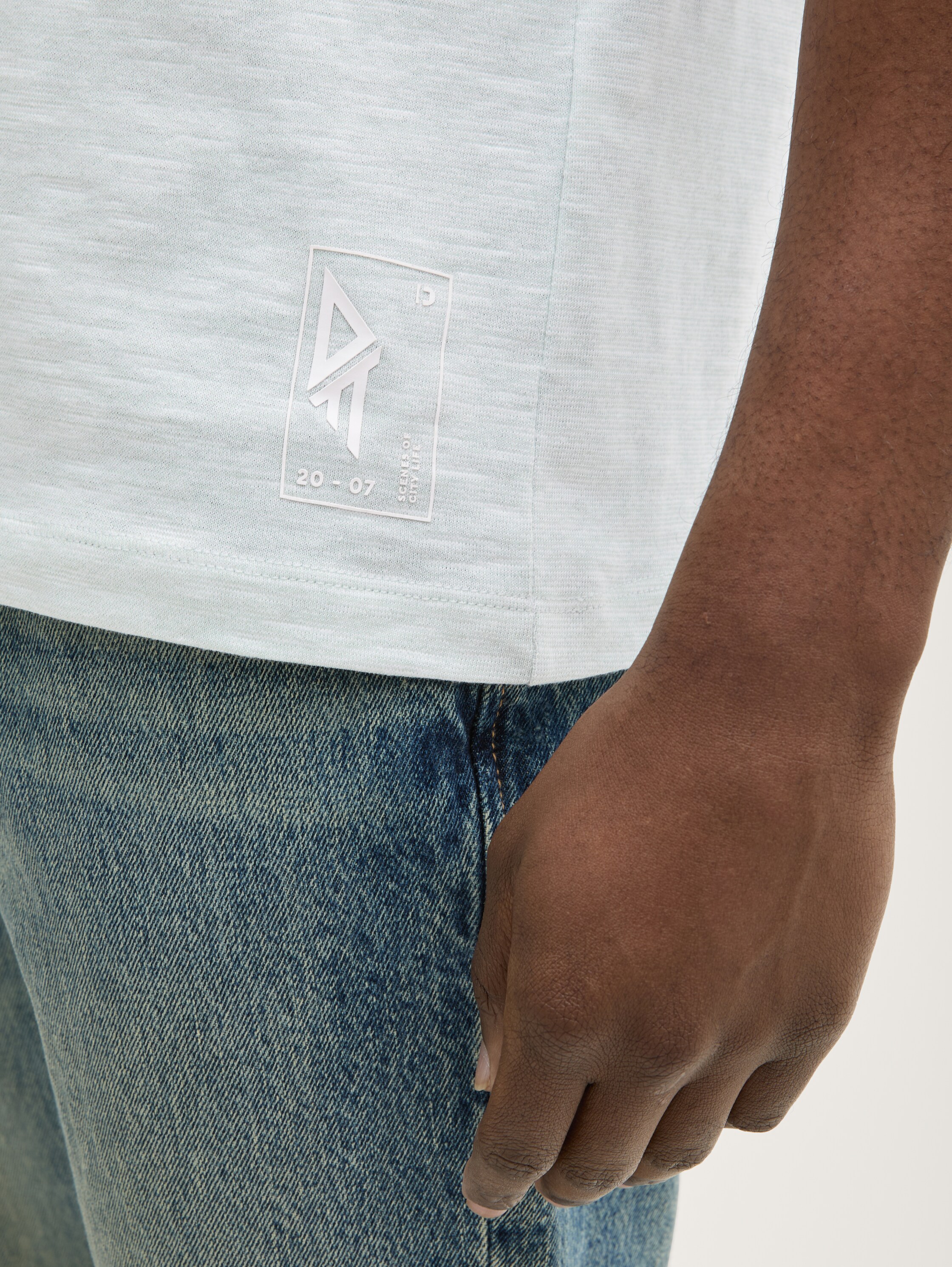 Basic T-Shirt in Melange-Optik - fresh_mint_green - 