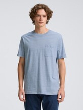T-shirt avec poche sur la poitrine - mystical blue - Découpe Vue de face du modèle