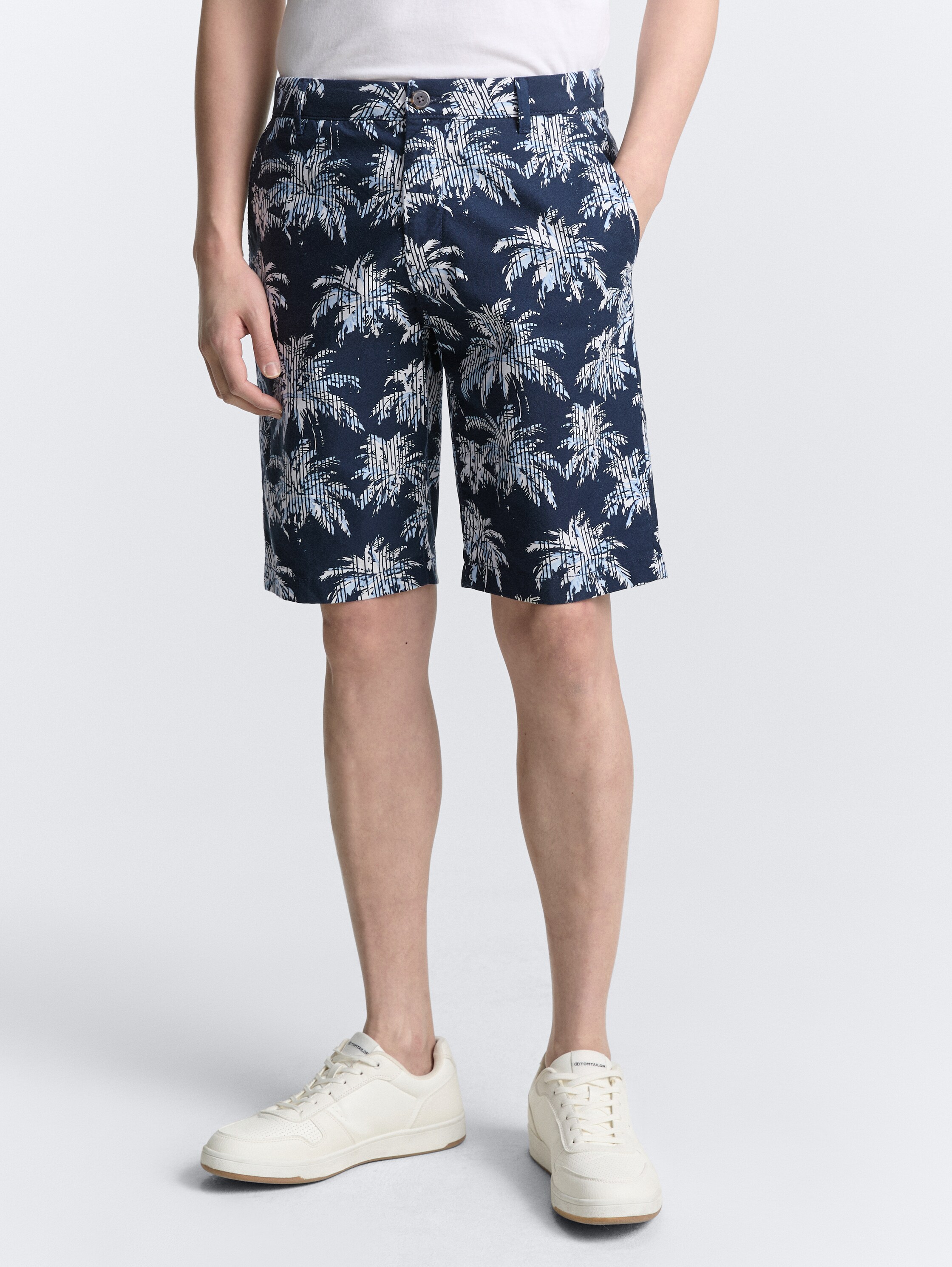 Regular Chino Shorts mit Palmen-Print - navy_blue_stripe_palm_design - 