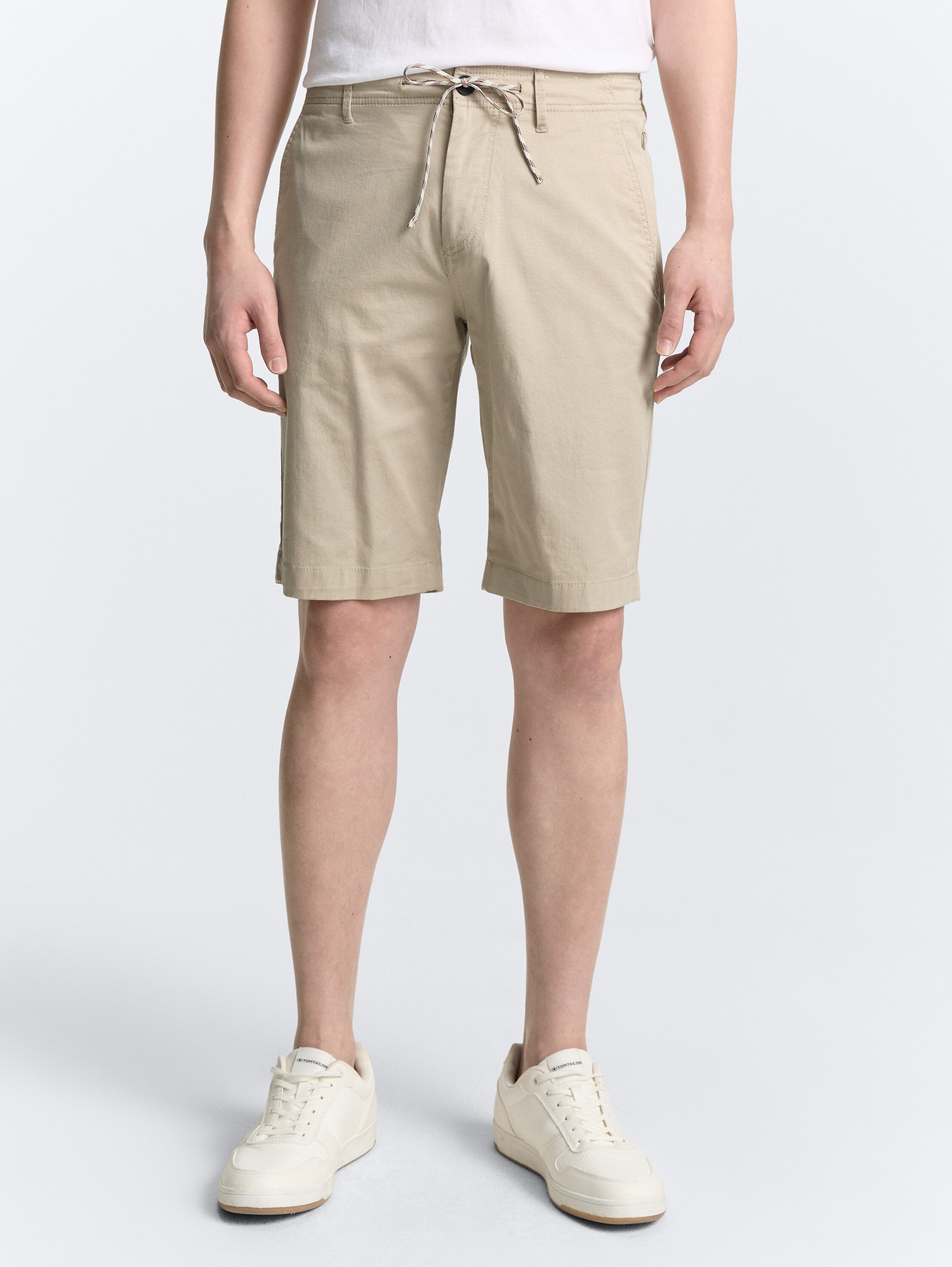 Lightweight Chino Shorts mit Kordelzug - cashew_beige - 