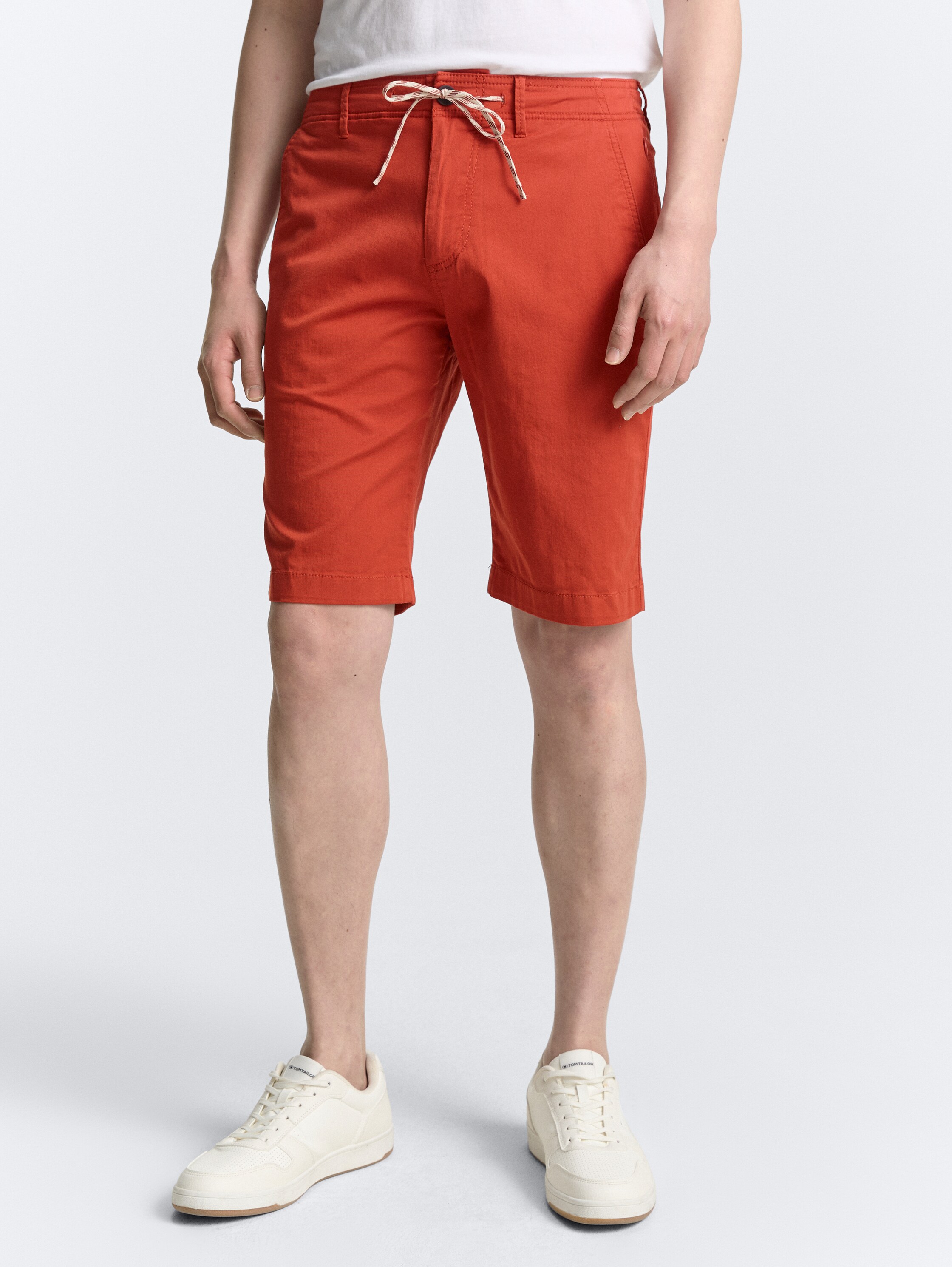 Lightweight Chino Shorts mit Kordelzug - rooibos_orange - 