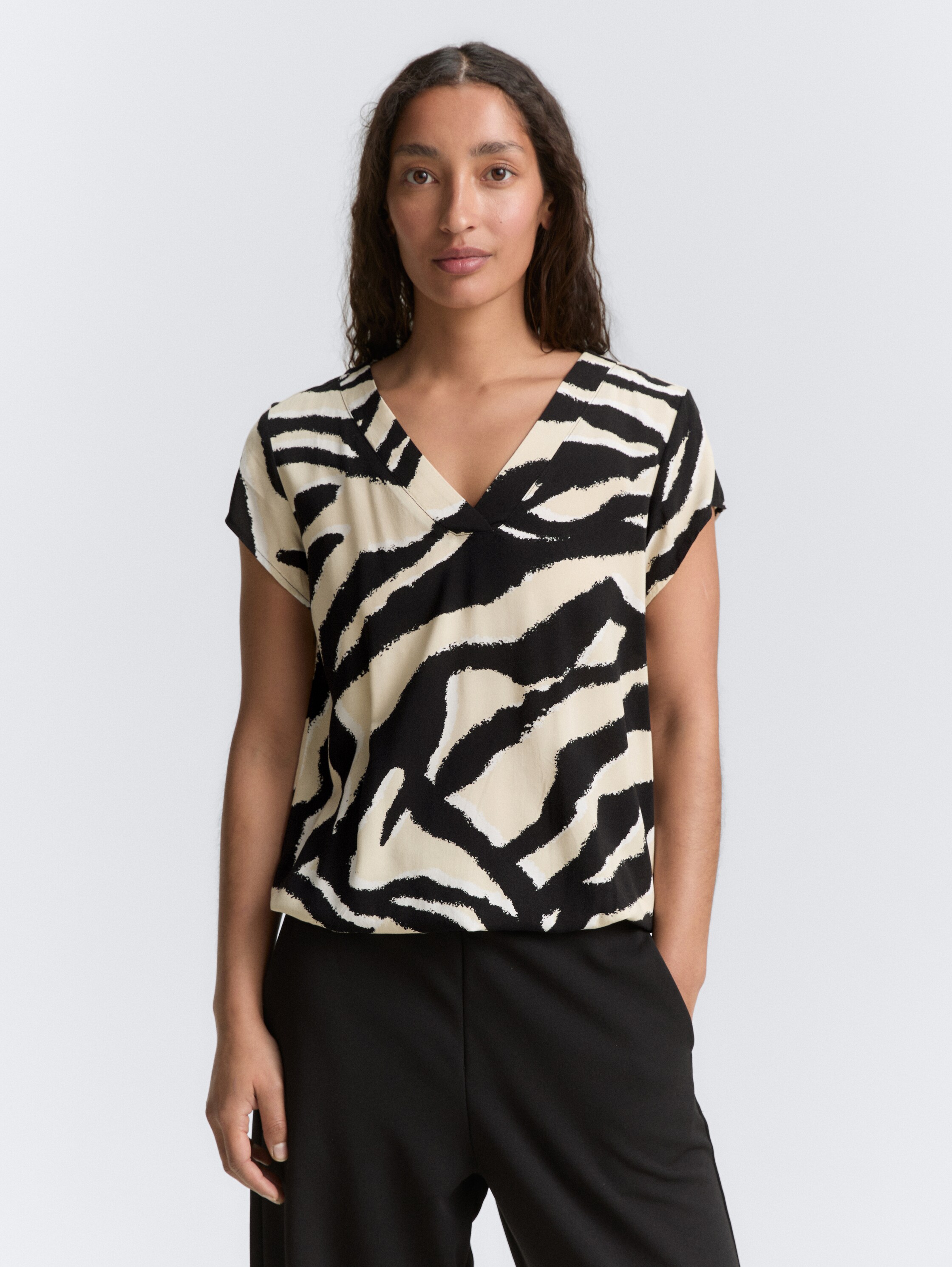 Bluse mit Muster - 2