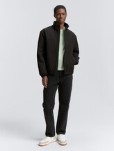 Veste blouson avec col montant - Black - vue latérale du modèle