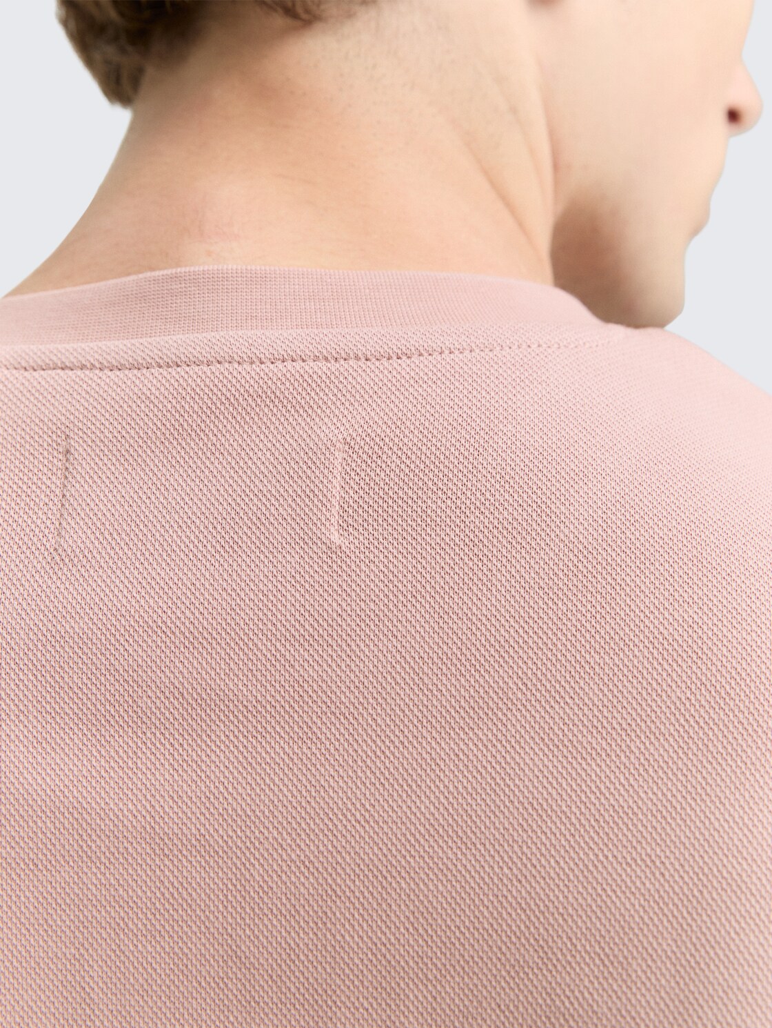 Piqué Sweatshirt - smoky rose - Detail-Model-Ansicht