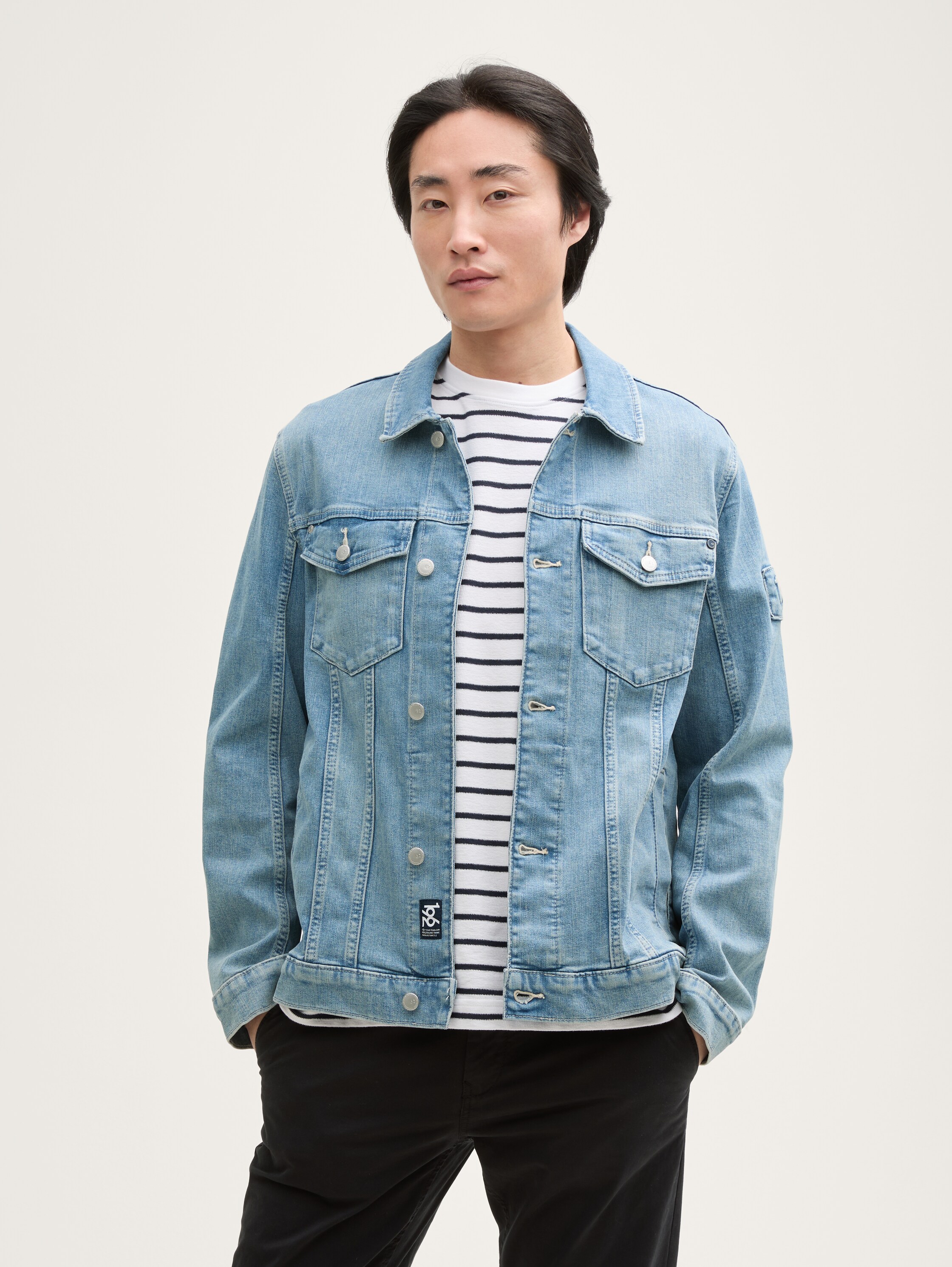 Jeansjacke im Washed Look - 2