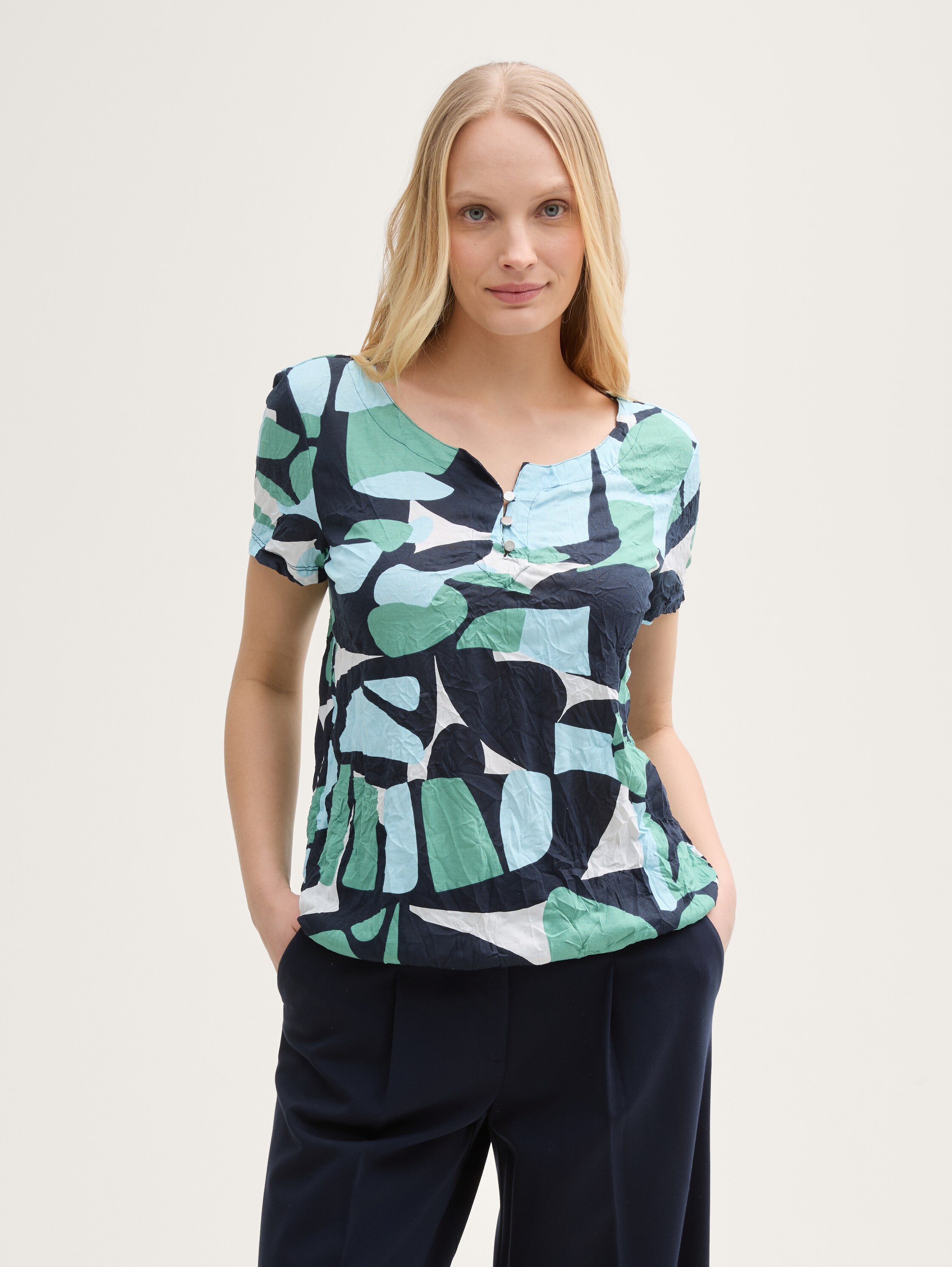 Crinkle T-Shirt mit Muster - 1
