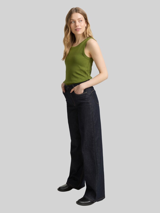 Top mit Rippstruktur von Women, deep ivy green