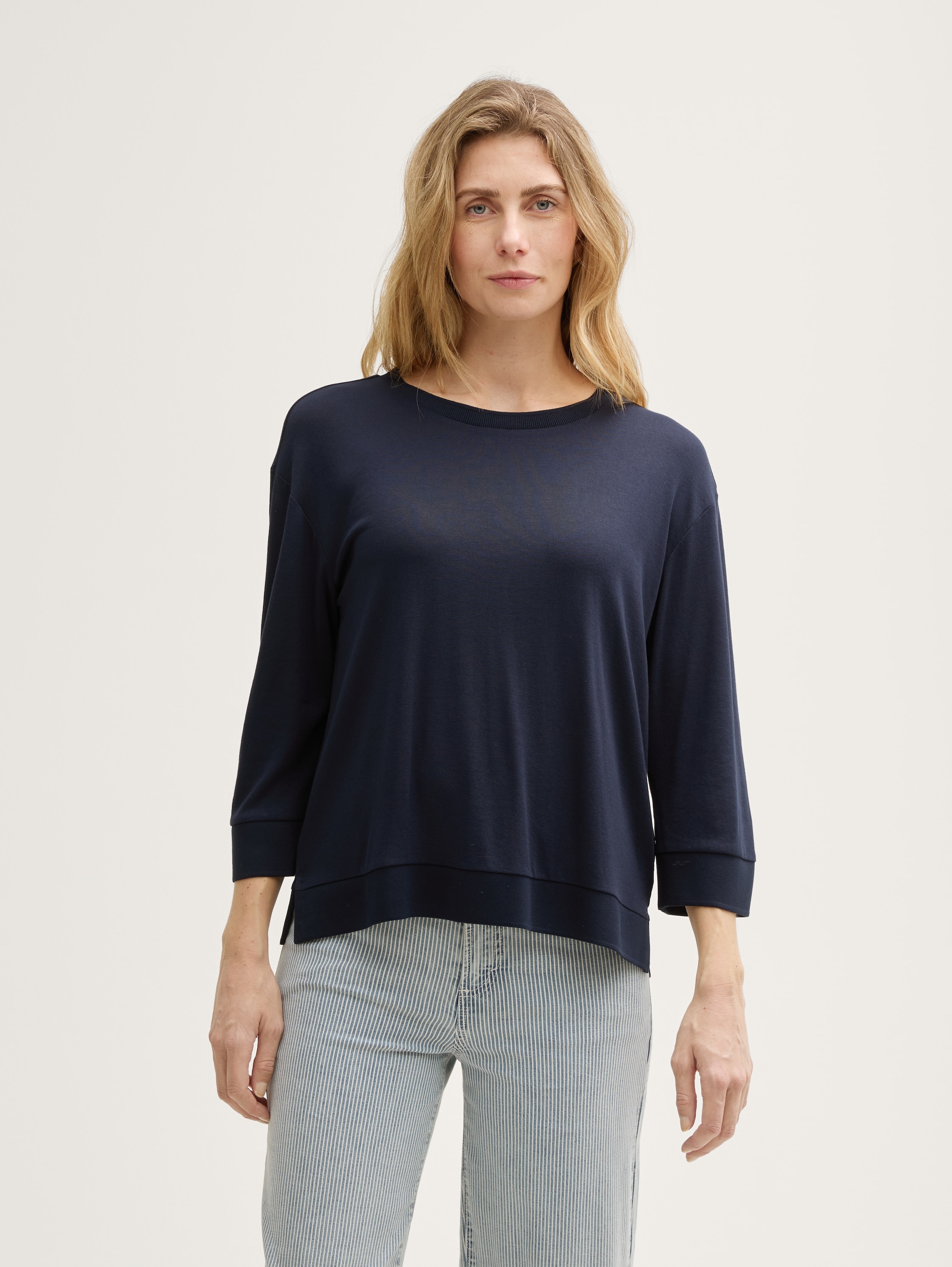 Langarmshirt mit Rundhalsausschnitt - sky_captain_blue_1 - 