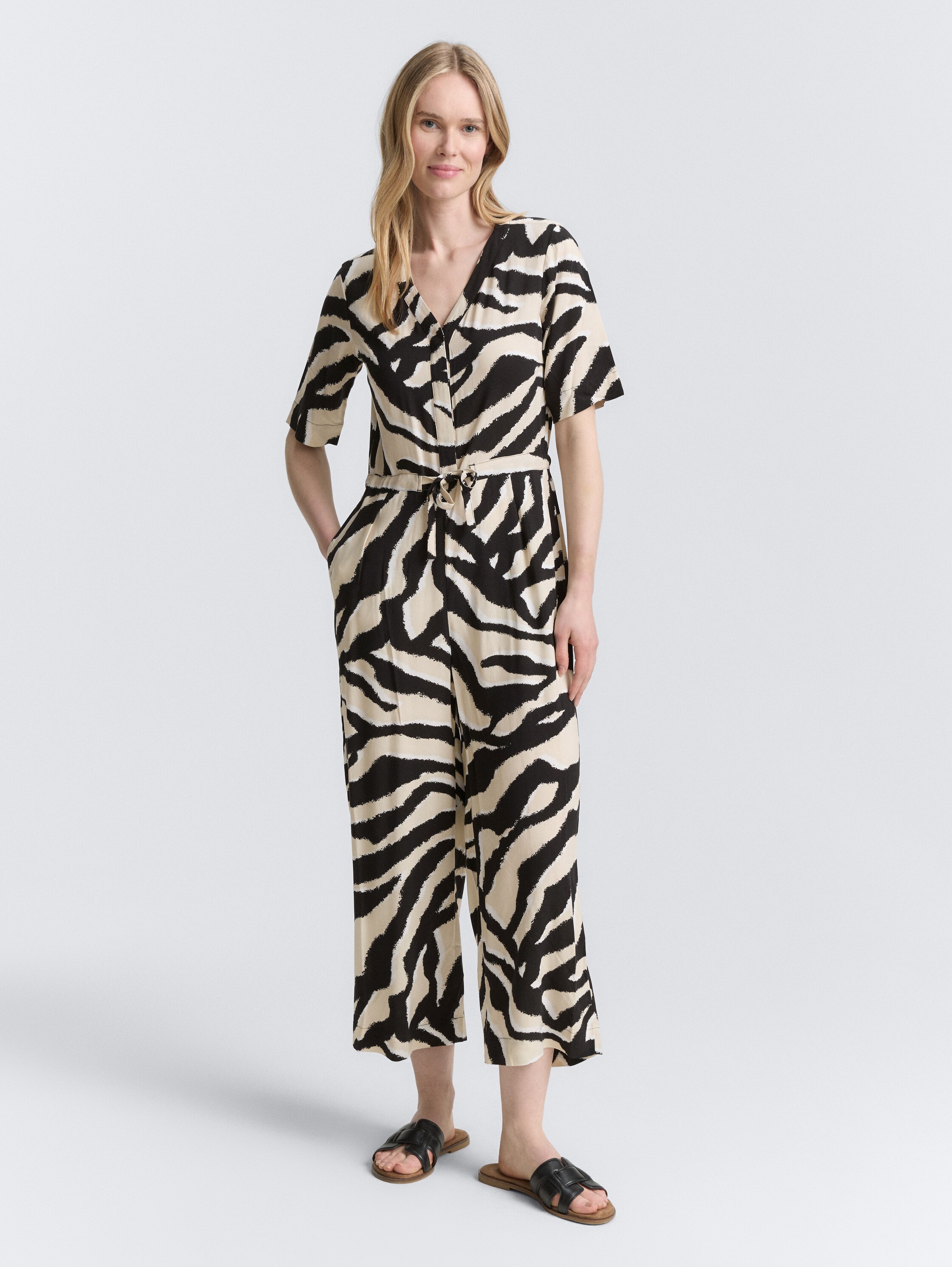 Jumpsuit mit Muster - abstract_beige_zebra - 