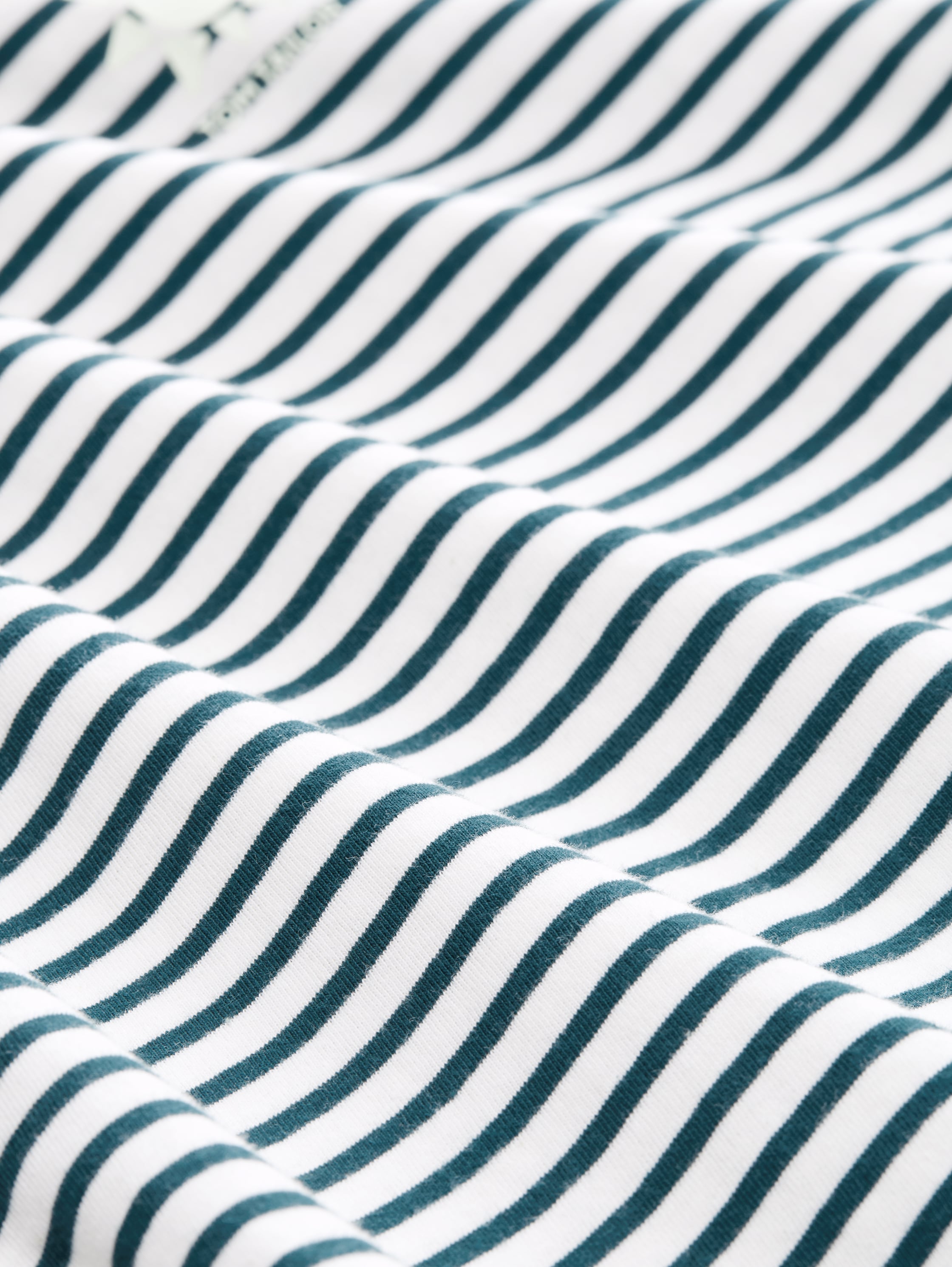 T-shirt met streeppatroon - green_white_irregular_stripe - 