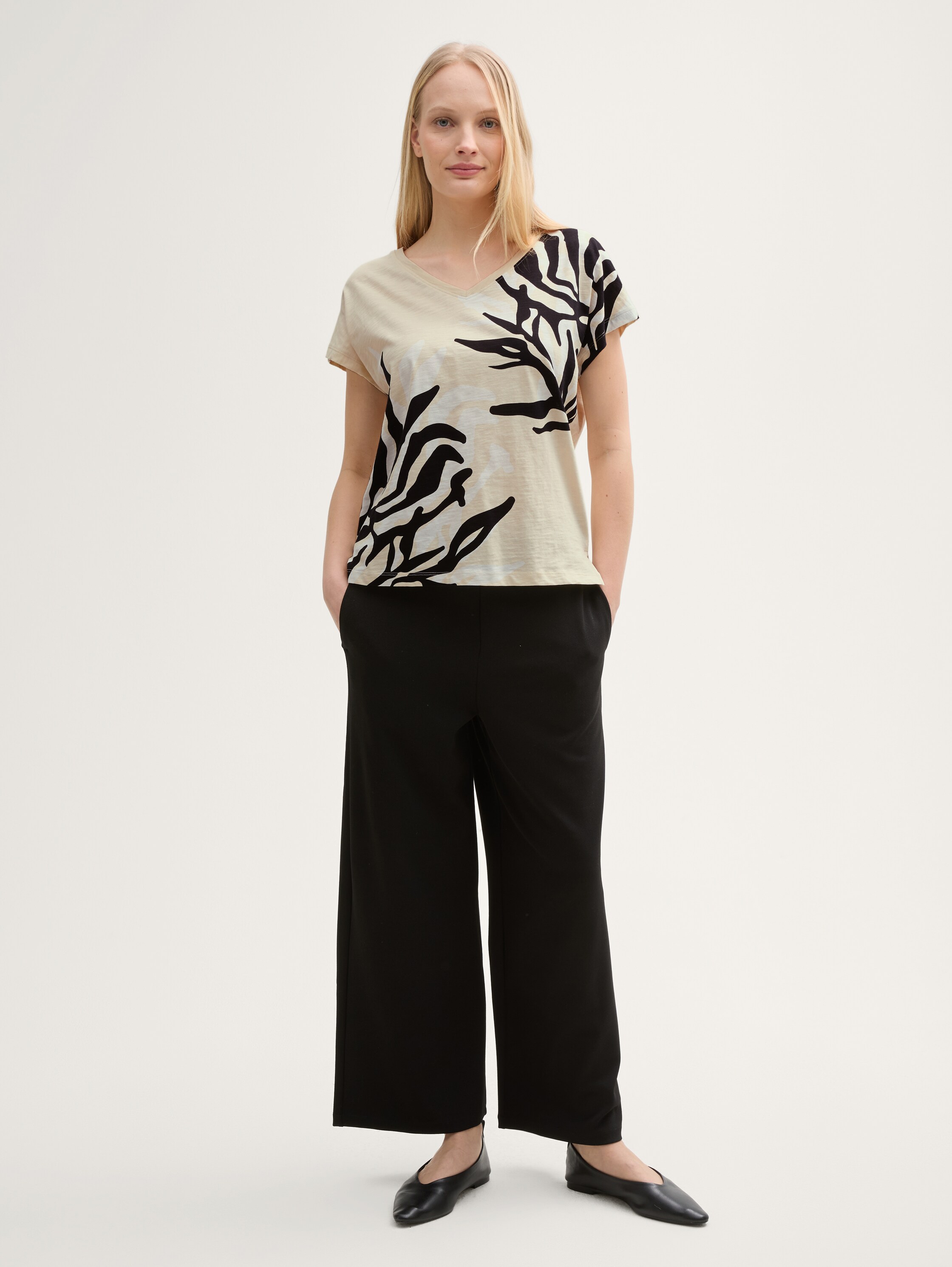 T-Shirt mit Print - champagne - 