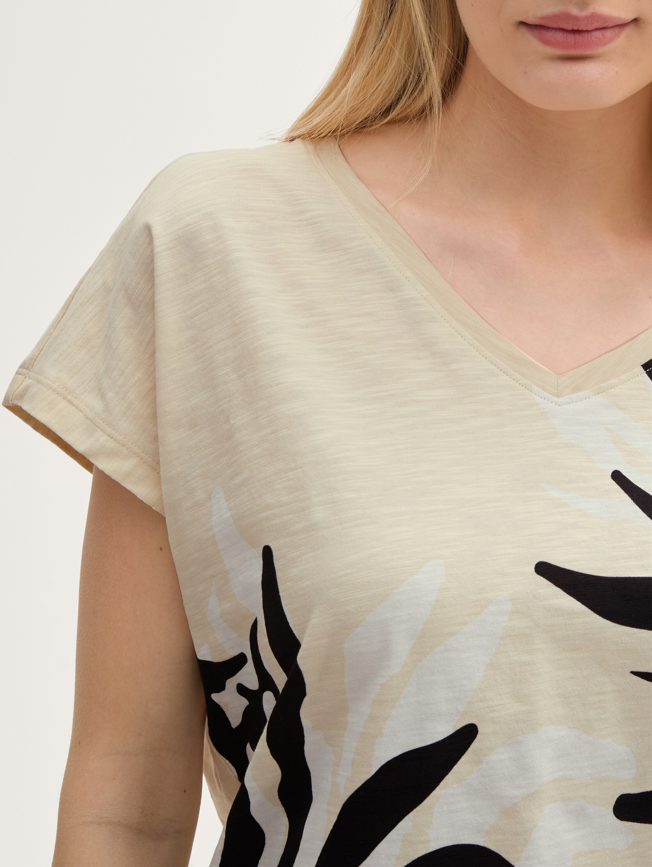 T-Shirt mit Print - champagne - 