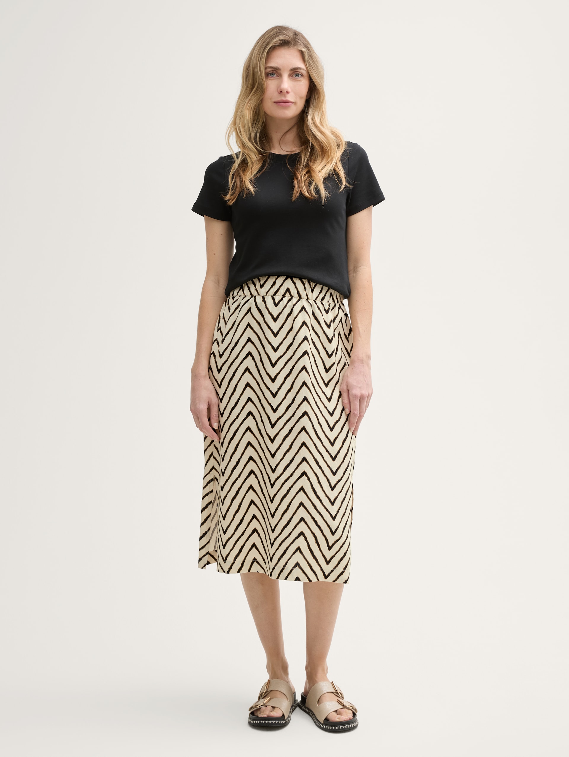 Midi-rok met hoge taille en linnen inhoud - natural zig zag design - Model vooraanzicht